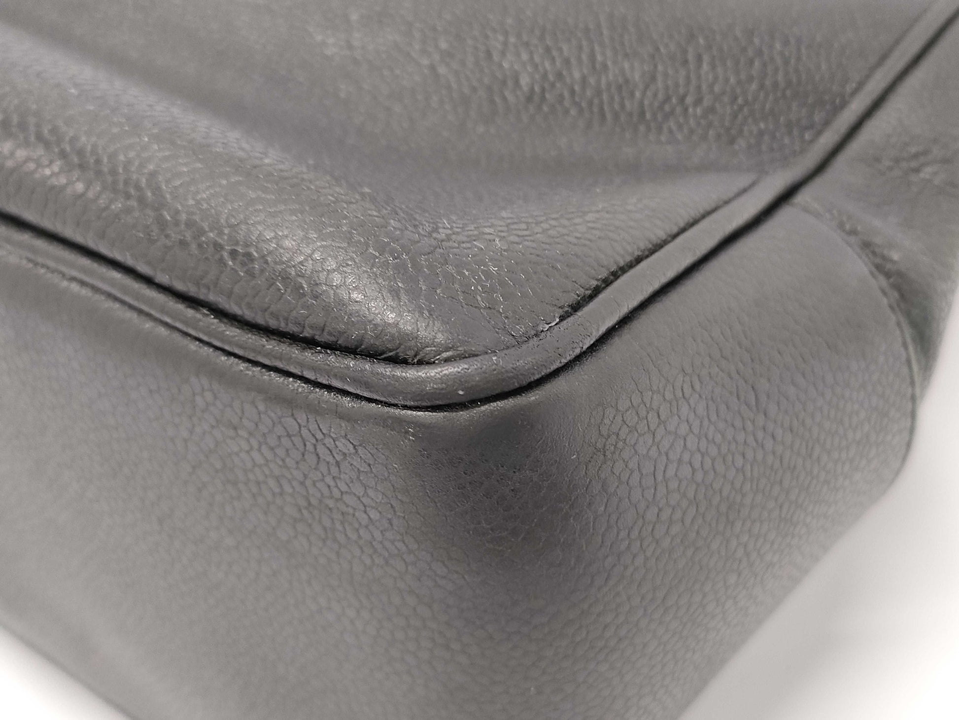 CHANEL Caviar Skin Deka Coco Mark Tote Bag