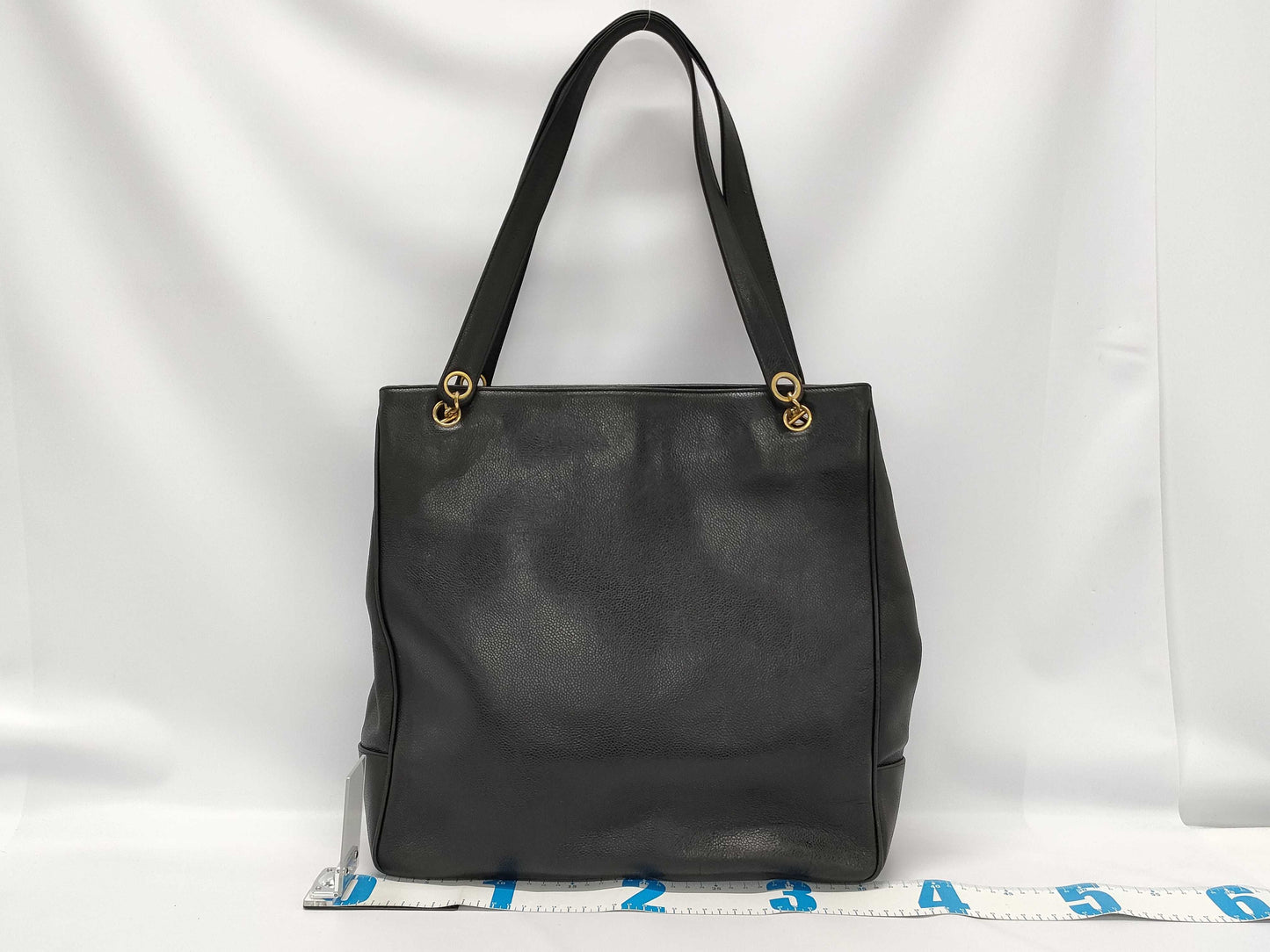 CHANEL Caviar Skin Deka Coco Mark Tote Bag