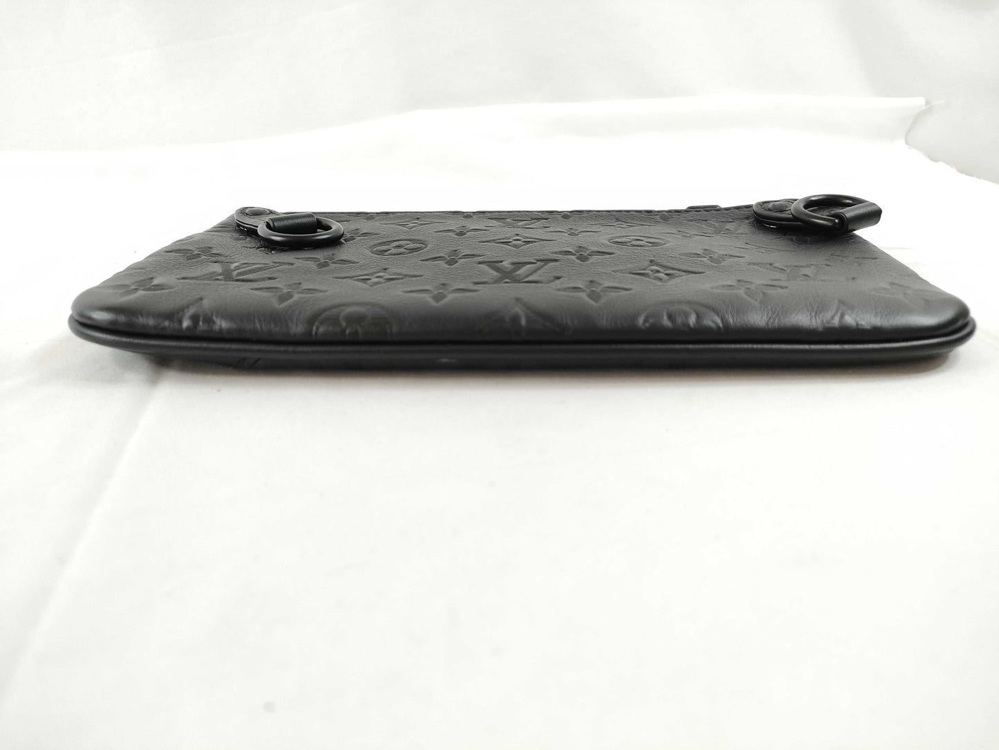 LOUIS VUITTON Trio Messenger/Monogram Shadow/Medium Pouch