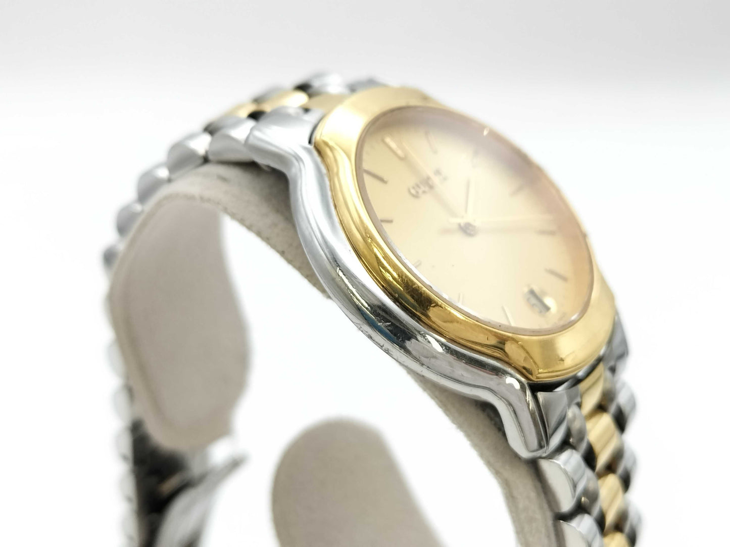 GUCCI 8000.2M 0052733 Quartz Women's Watch