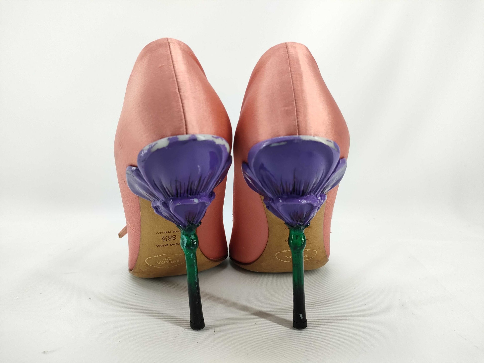 PRADA Prada High Heel Title Random Pumps