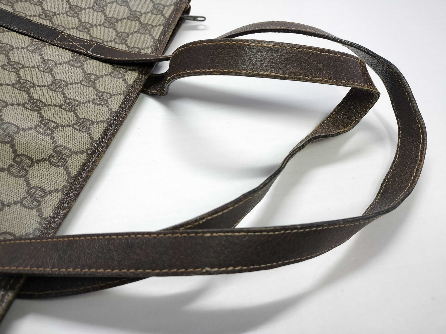 GUCCI GG Supreme Gucci Tote Bag Title Random Tote Bag