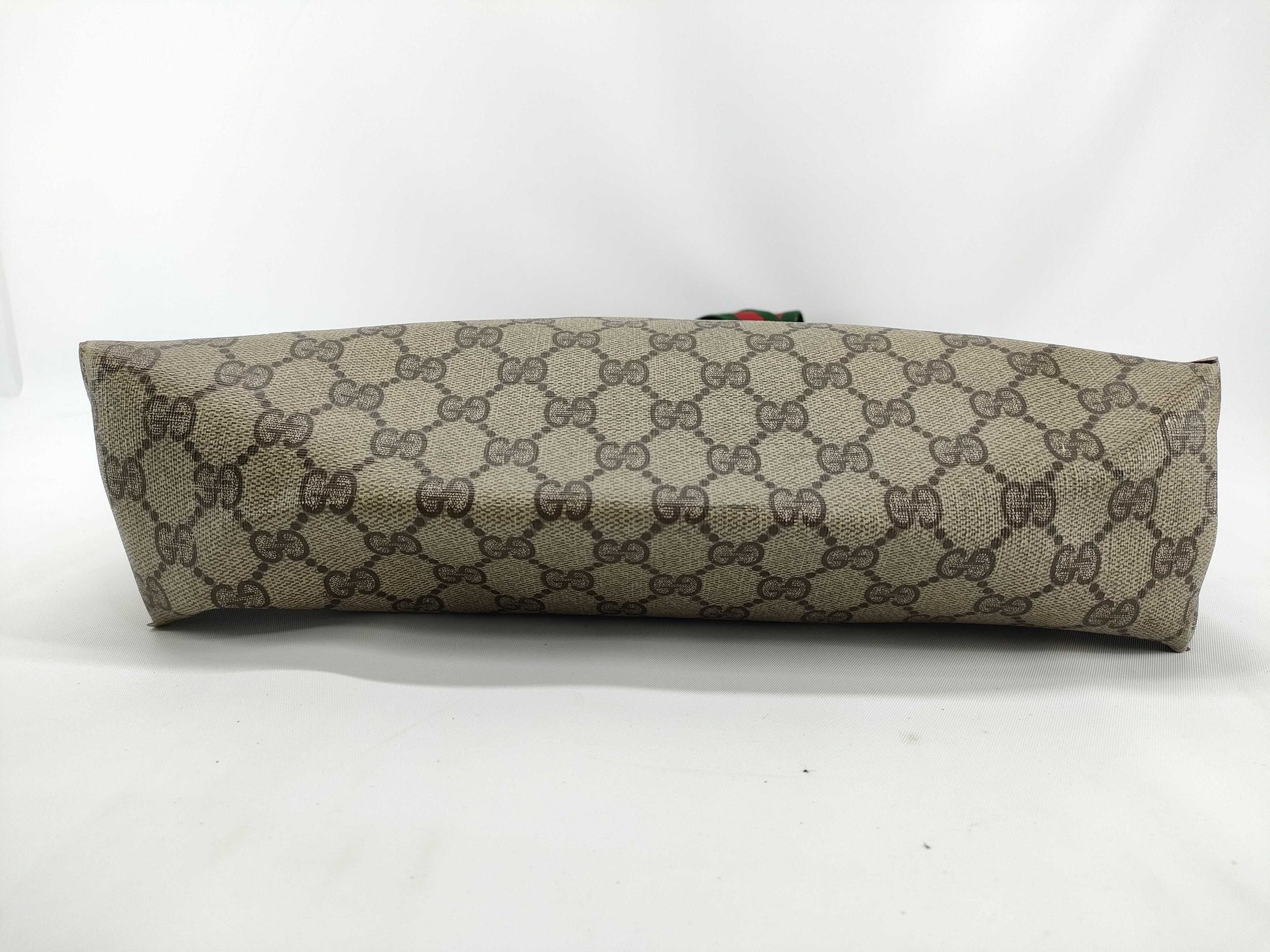 GUCCI GG Supreme Gucci Tote Bag Title Random Tote Bag