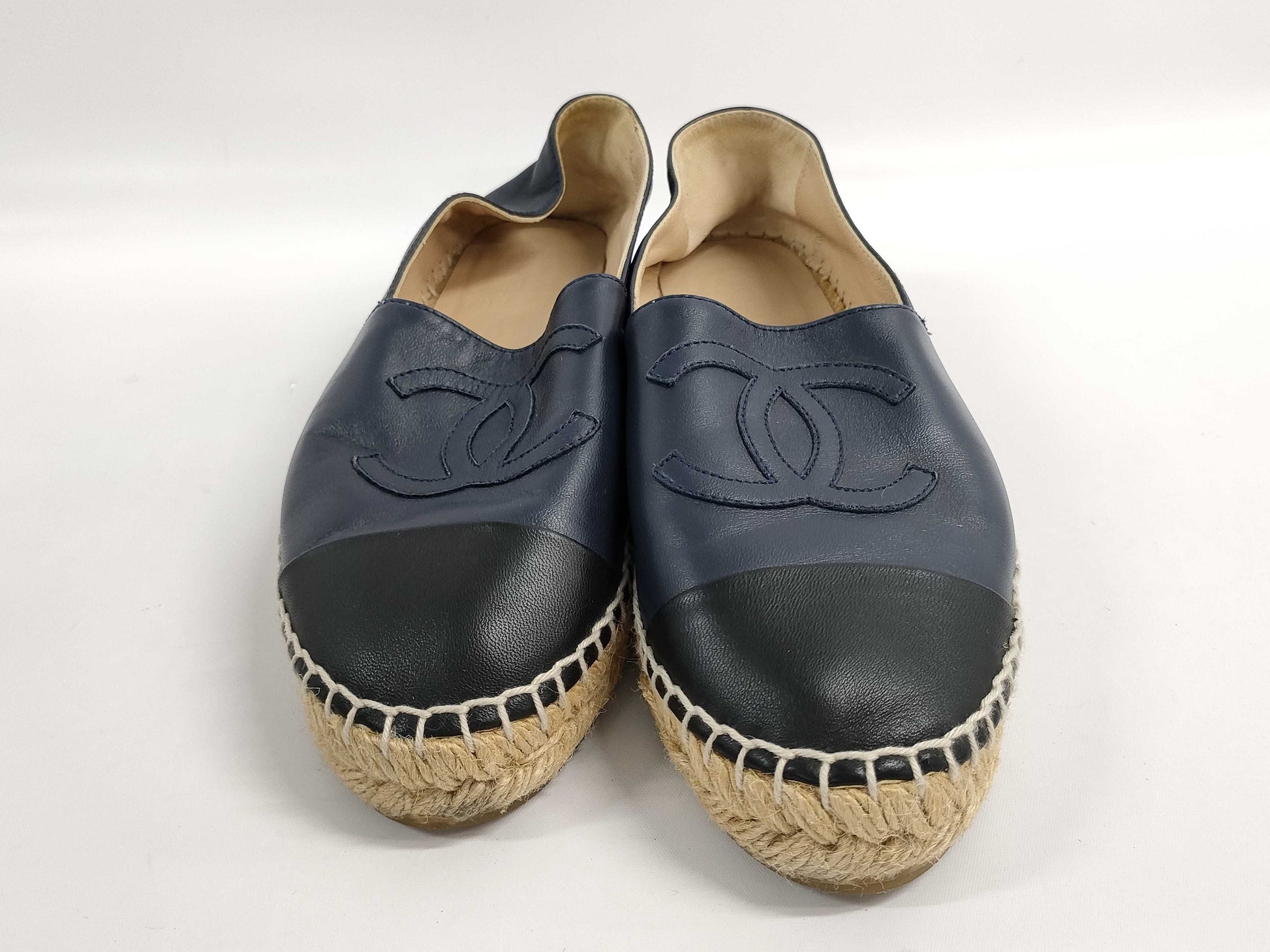 CHANEL CHANEL Women's Shoes Size 37 Sneakers