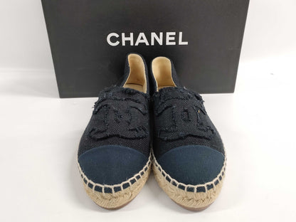 CHANEL CHANEL Women's Shoes Size 35 Sneakers