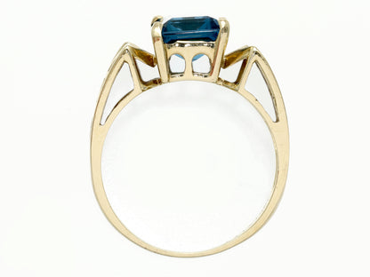 Blue Topaz K10 4.2g Ring 