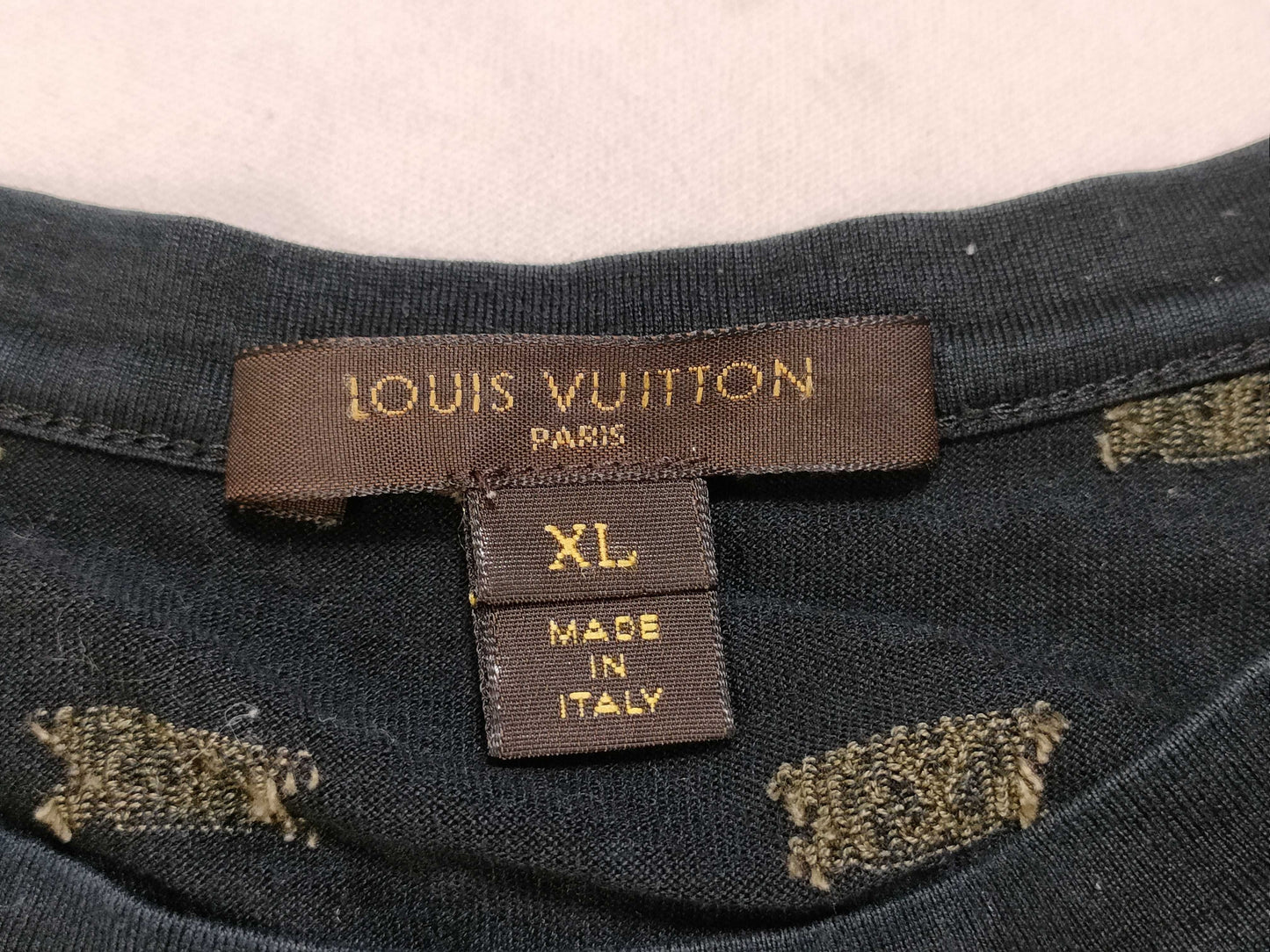 LOUIS VUITTON Louis Vuitton T-shirt Logo T-shirt