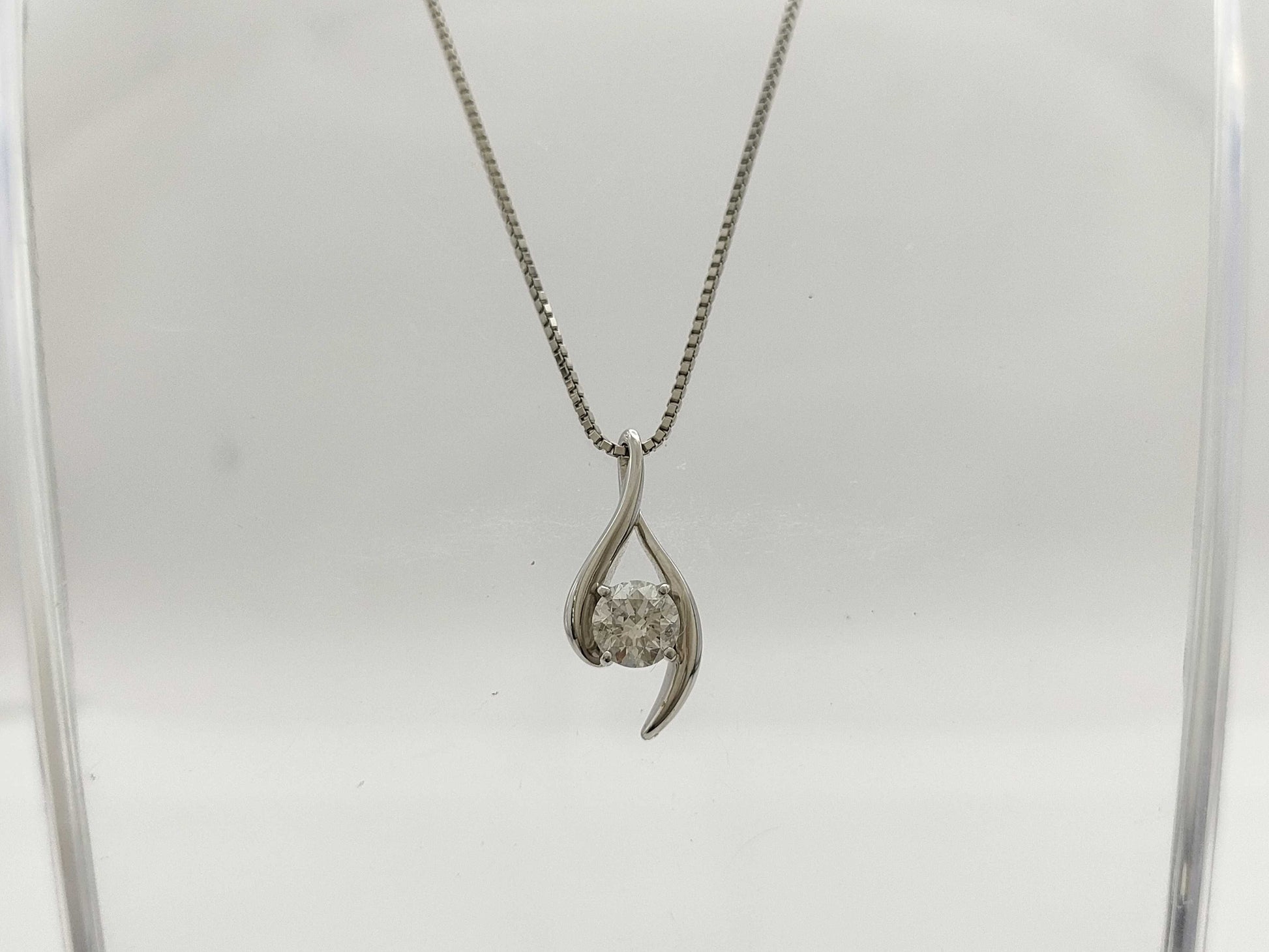 D1.01ct PT900/850 9.4g Necklace 