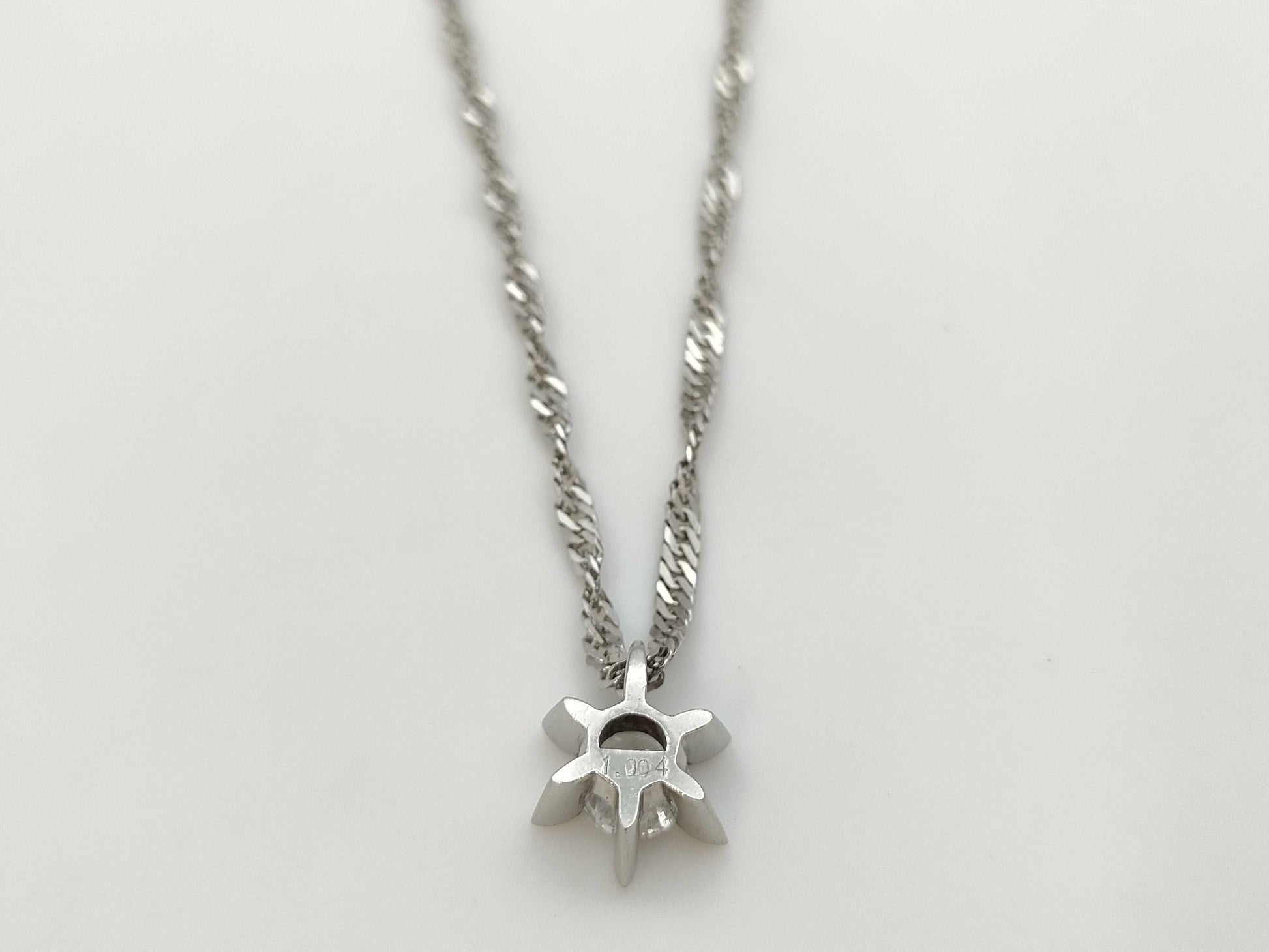 D1.004ct LDH PT850 8.3g Necklace 