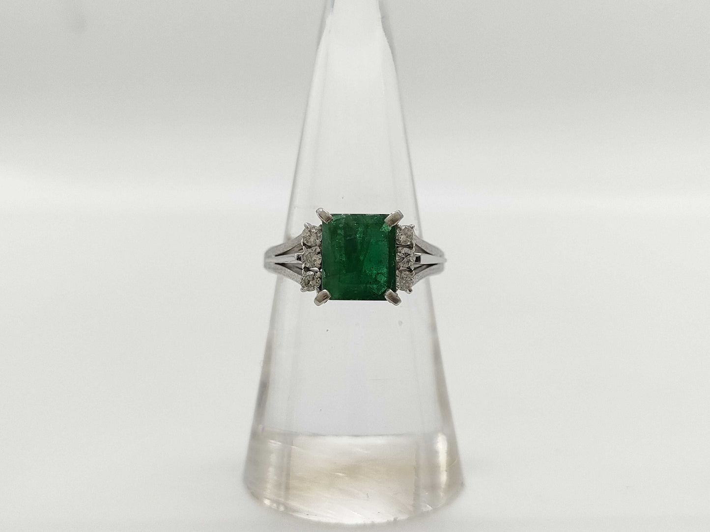 E1.60ct D0.18ct PT900 5.9g Ring 