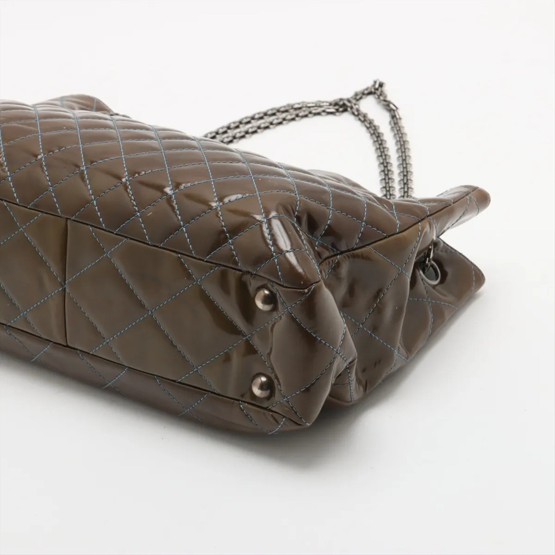 CHANEL Matelasse 2.55 Patent Leather Chain Tote Bag, 15 Series