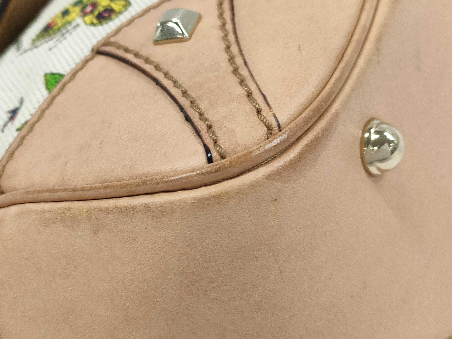 GUCCI Bamboo Turnlock Flora Handbag 137351