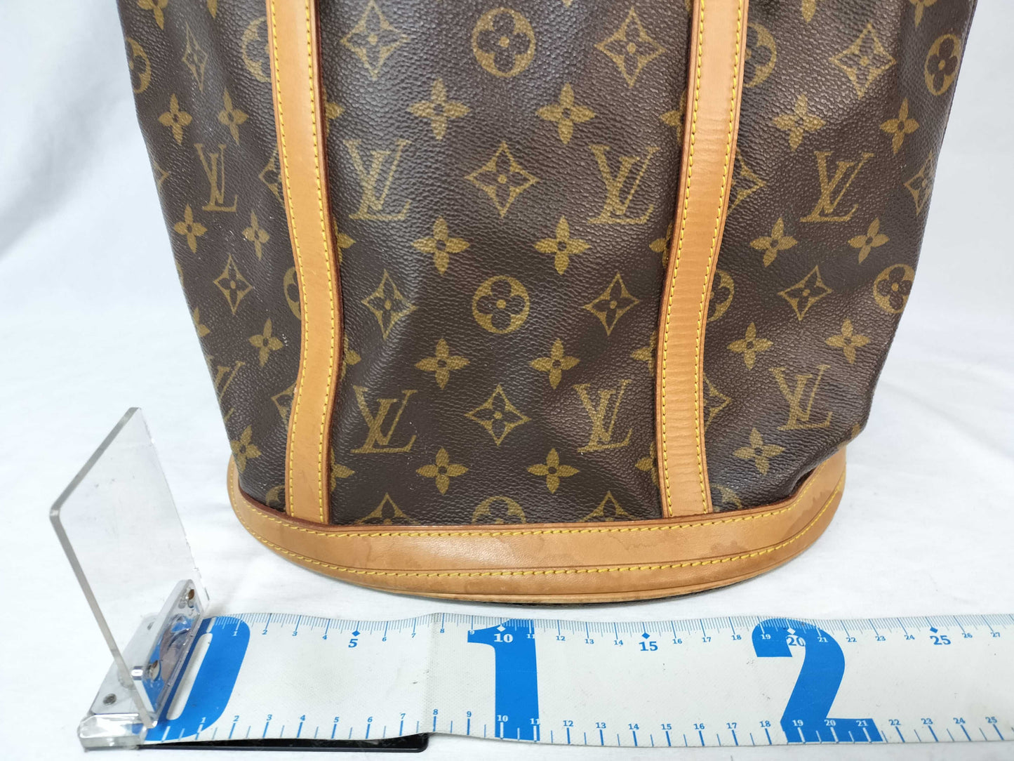 LOUIS VUITTON Monogram LV Bucket Bag Shoulder Bag