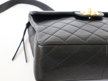 CHANEL Seal Matelasse Lambskin Chain Backpack Black