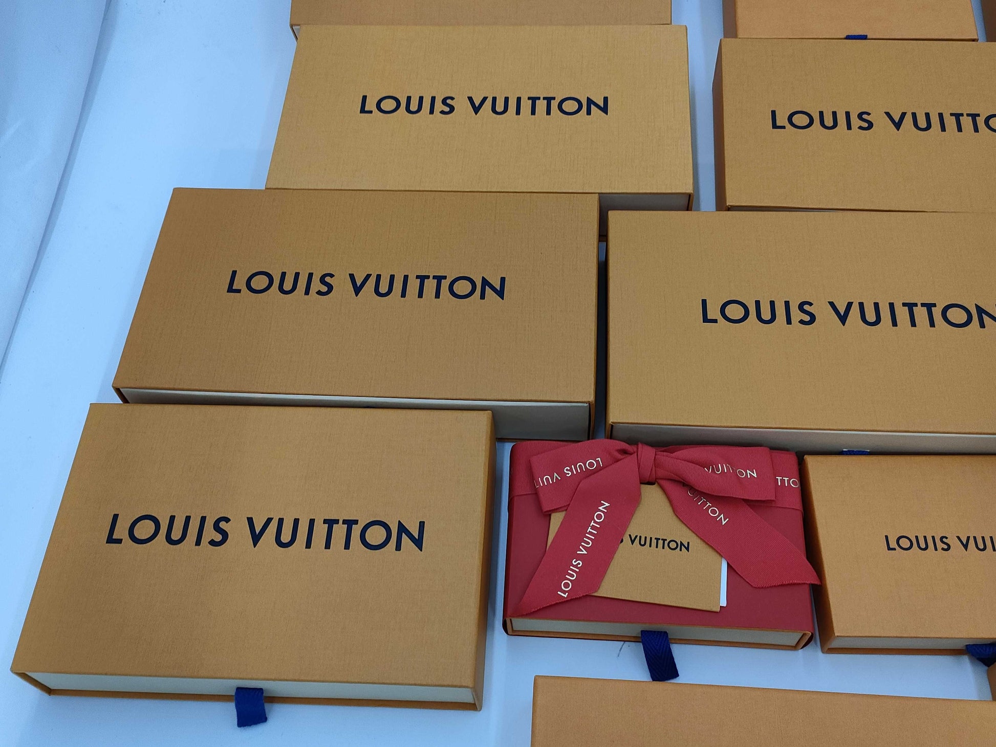 15 Empty Louis Vuitton Wallet Boxes 