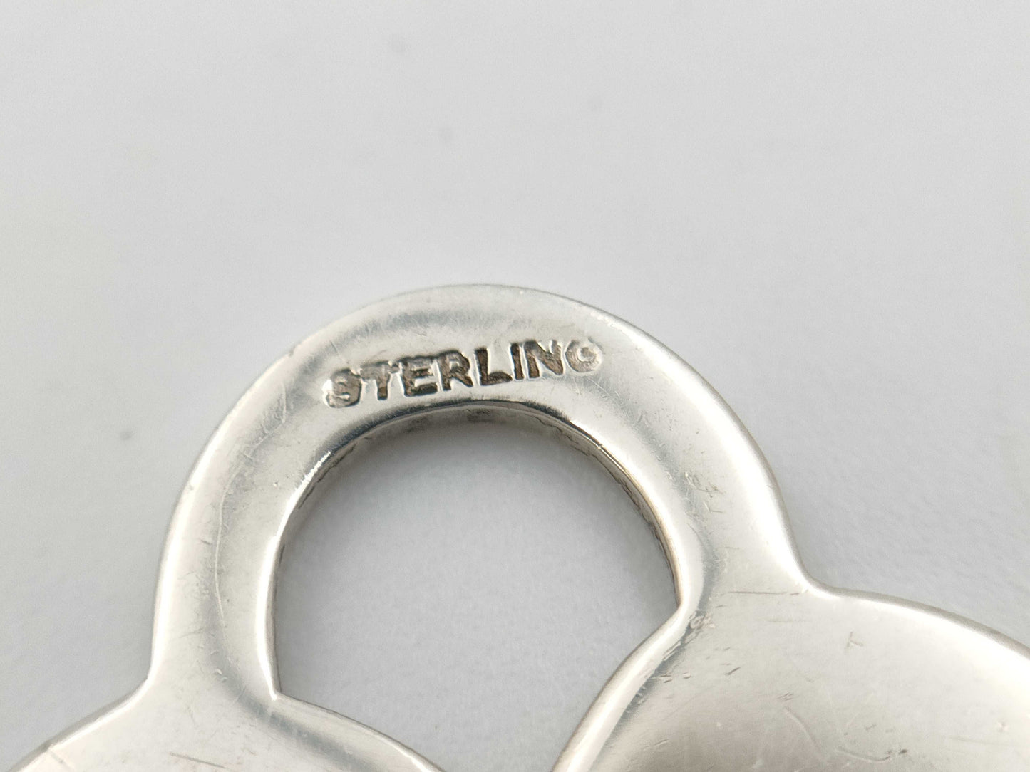 Tiffany & Co. Return to Tiffany Top Pendant Top