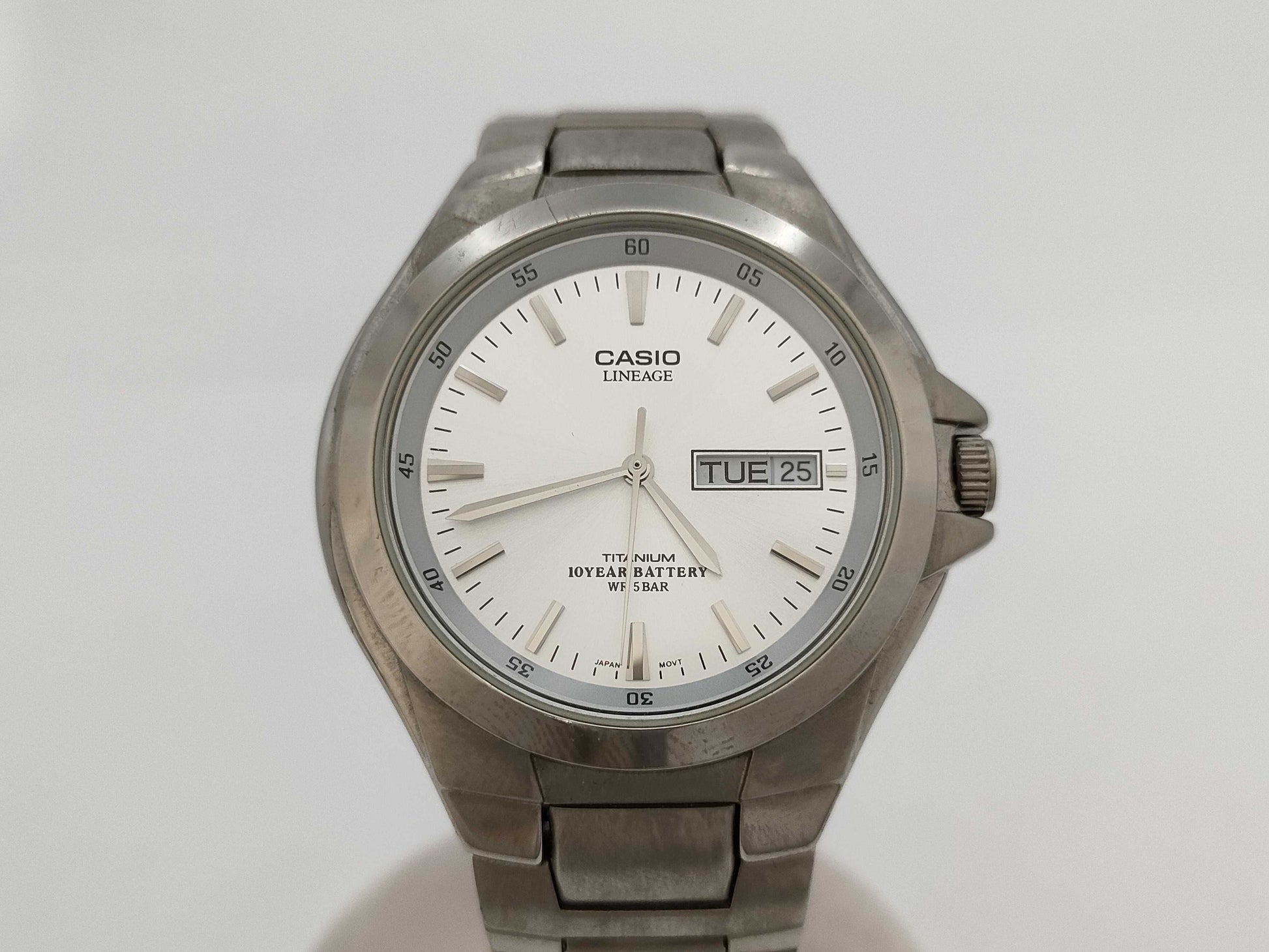 CASIO LINEAGE LIN171J Quartz Men's Watch