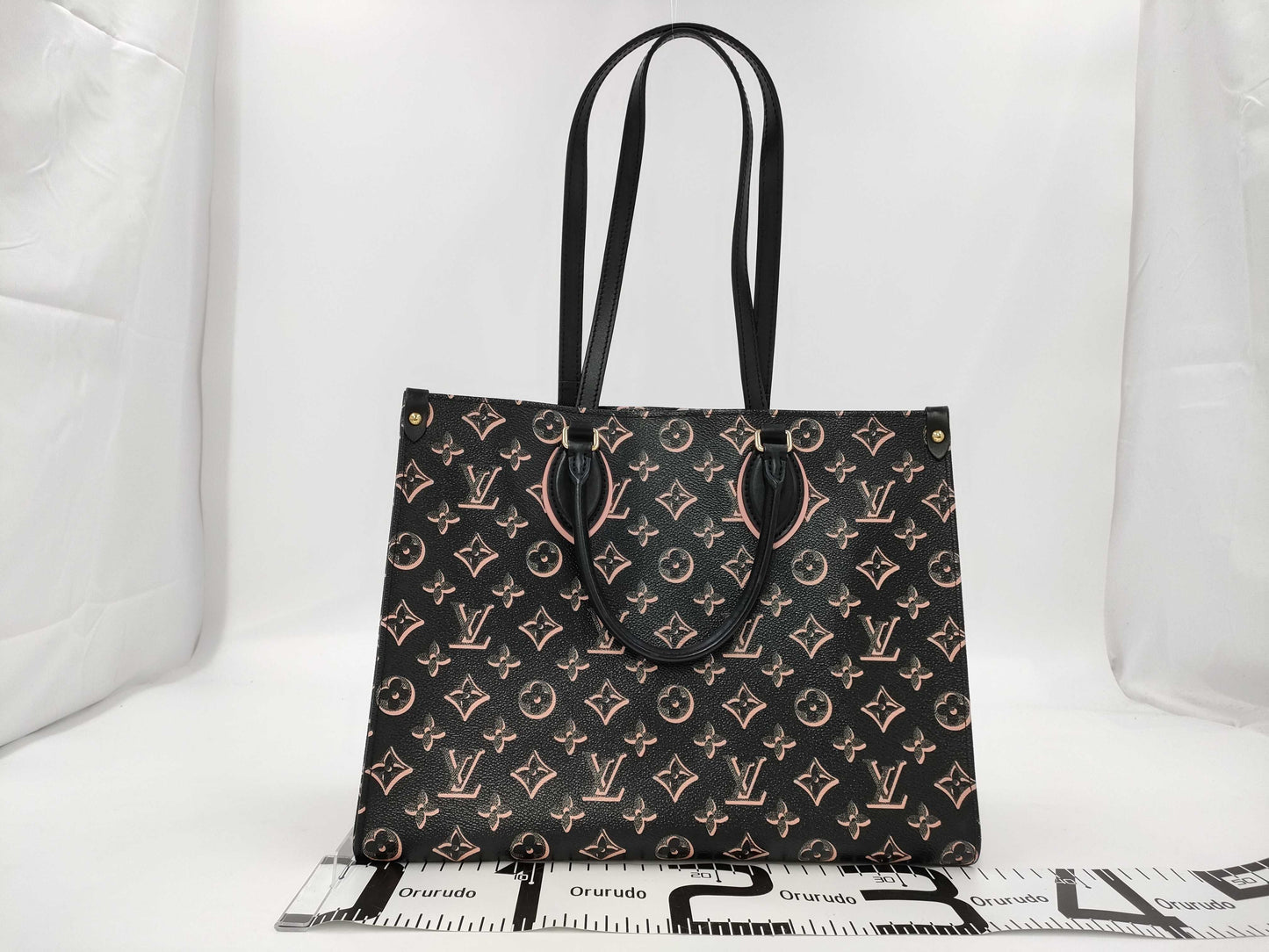 LOUIS VUITTON Monogram On the Go MM Tote Bag Tote Bag