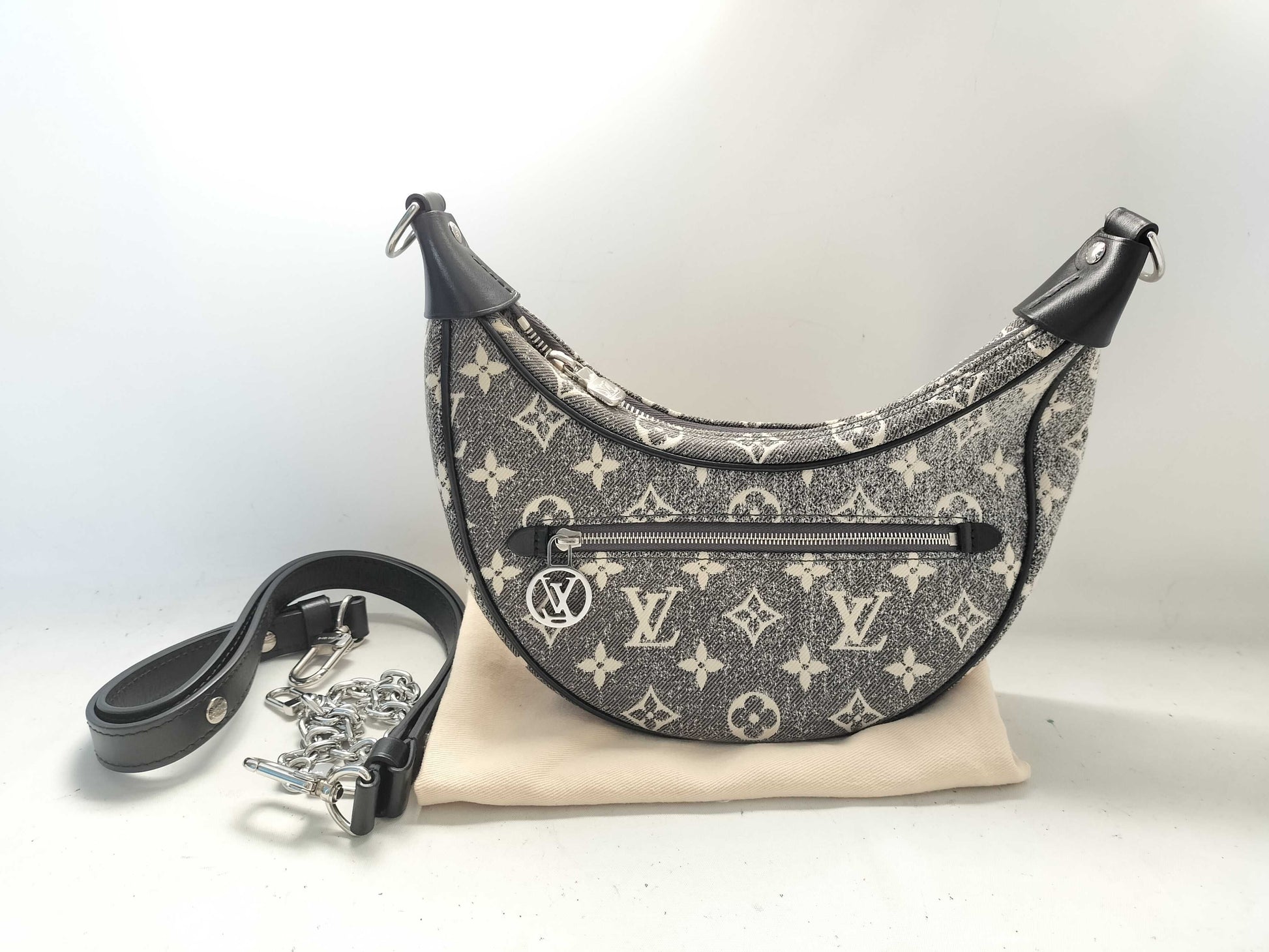 LOUIS VUITTON Monogram Jacquard Loop Hobo M21752 Shoulder Bag