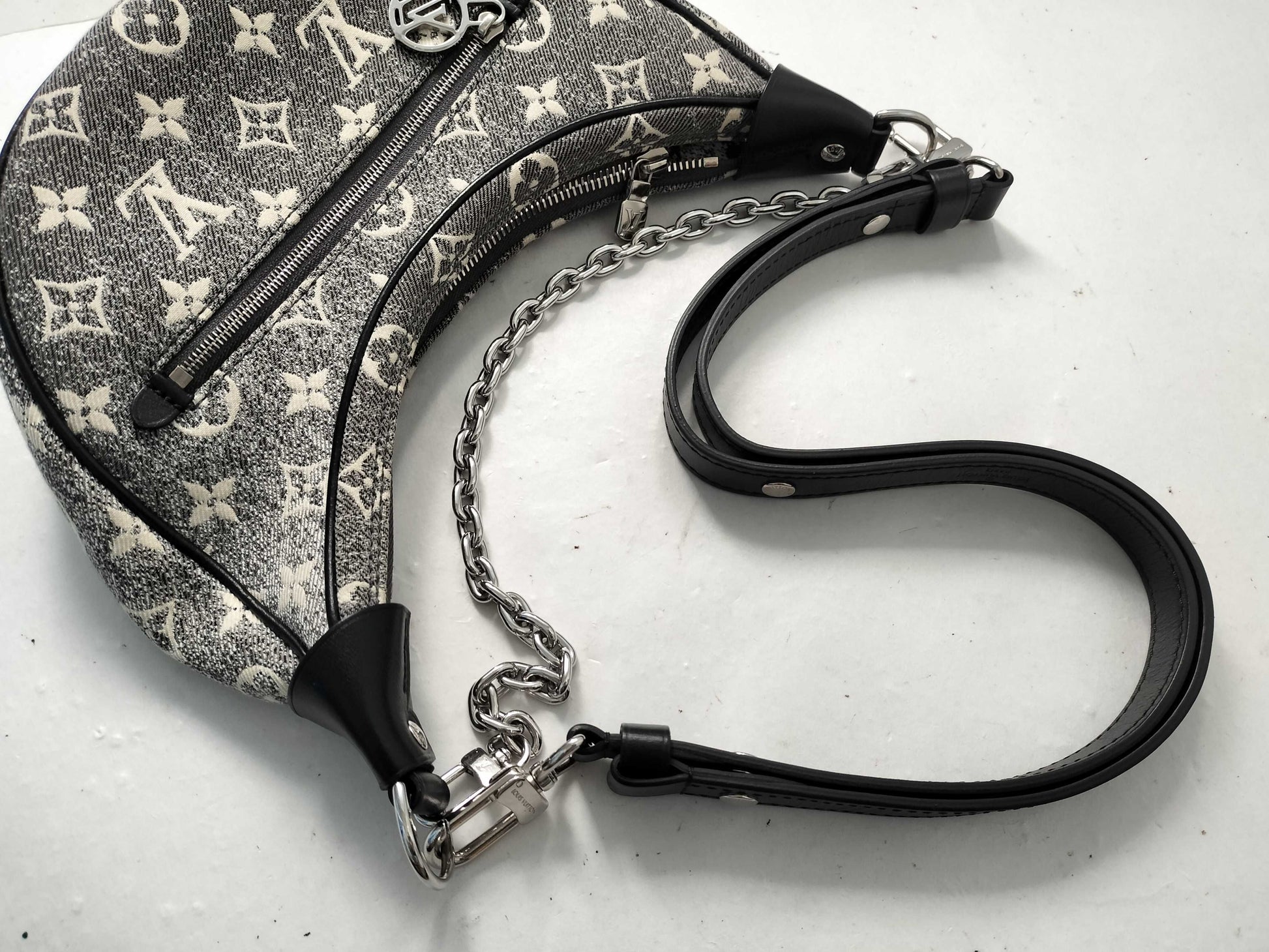 LOUIS VUITTON Monogram Jacquard Loop Hobo M21752 Shoulder Bag
