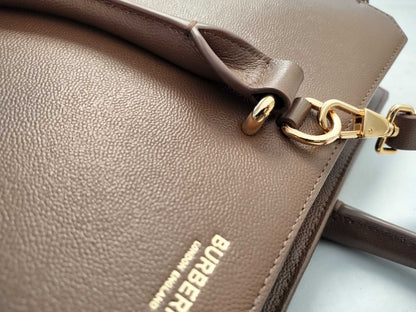 BURBERRY Banwell Leather x Nova Check Shoulder Bag Tote Bag