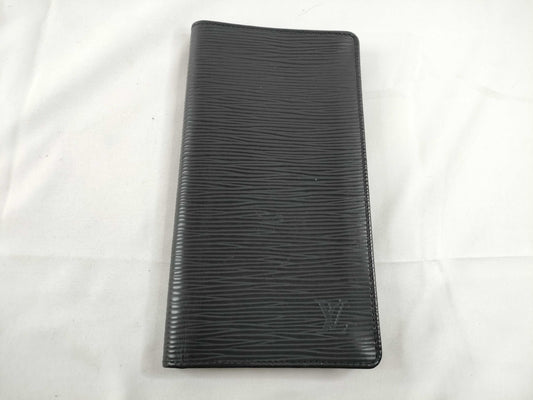 LOUIS VUITTON Epi Porte Carte Credit M63212 Wallet