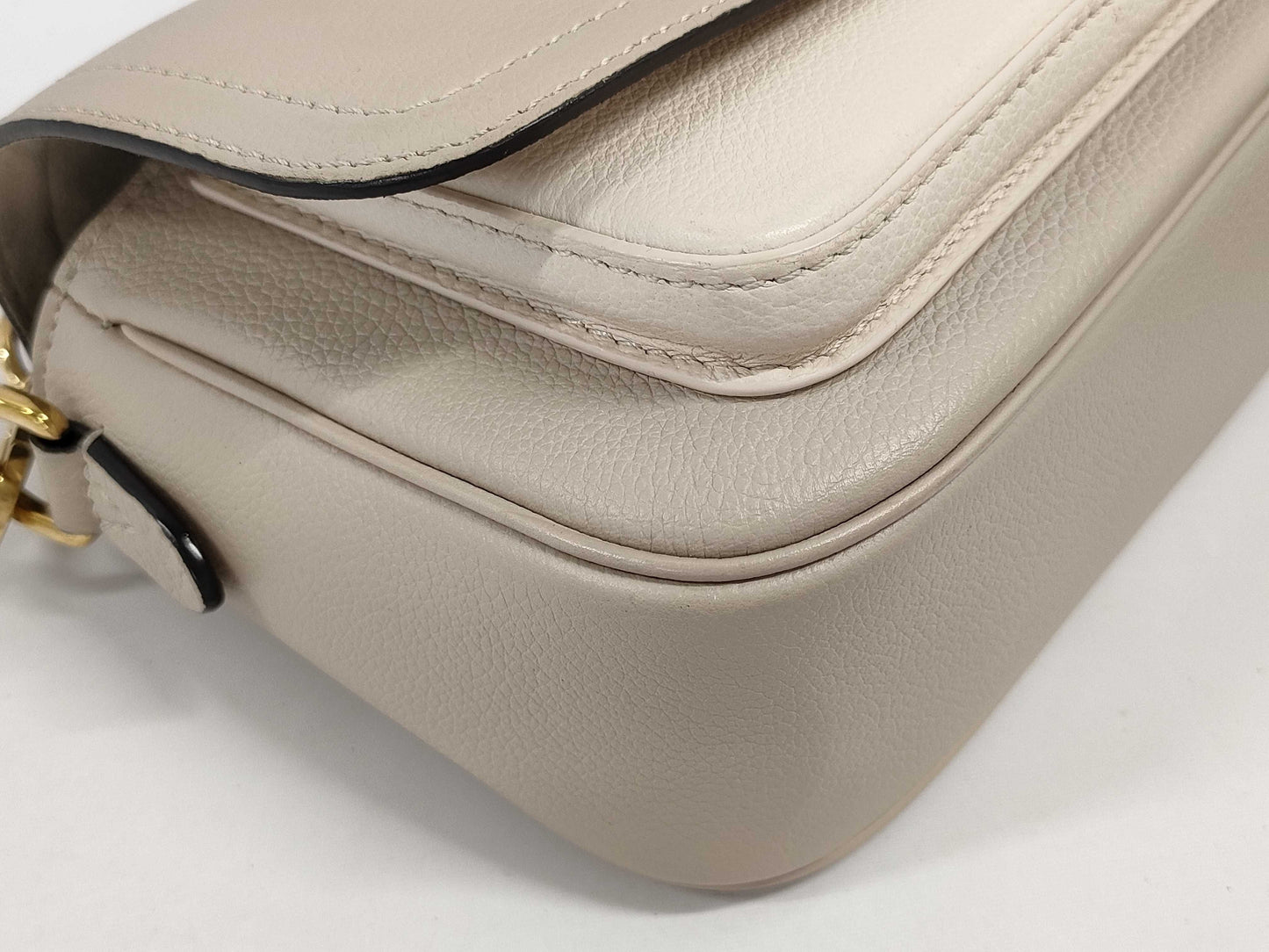 LOUIS VUITTON Louis Vuitton Lock Me Tender Shoulder Bag