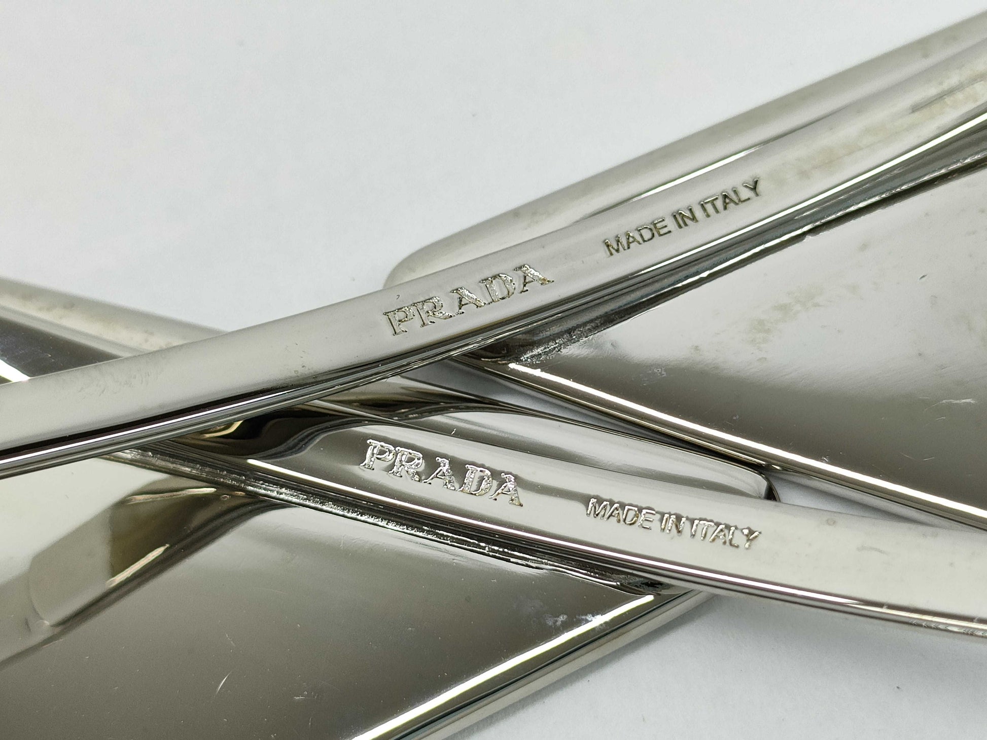 PRADA Prada Logo Hairpin. Accessories: Box, Dust Bag. Hair Accessory.