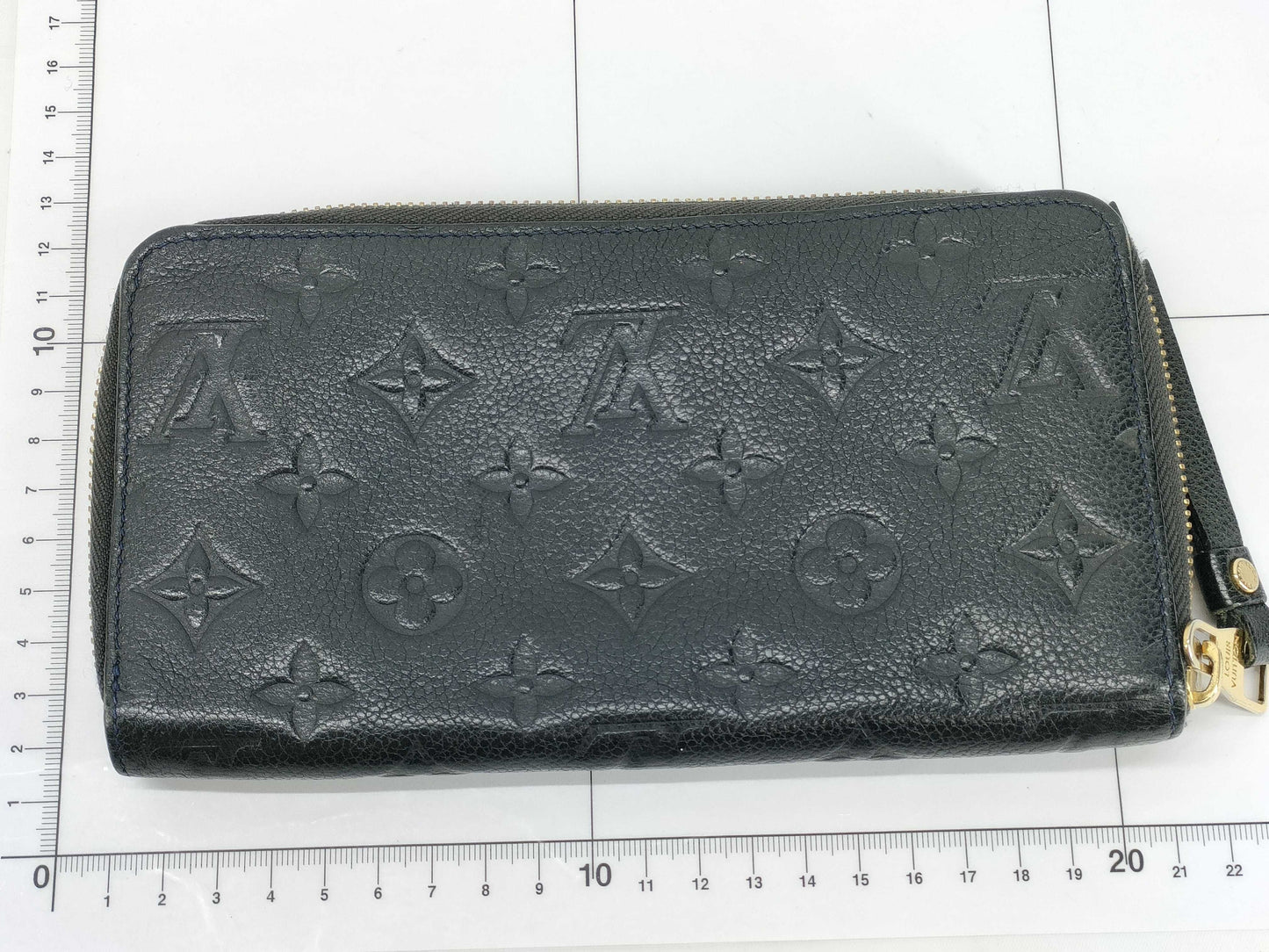 LOUIS VUITTON Monogram Empreinte Louis Vuitton Monogram Empreinte Zippy Wallet Vertical Wallet