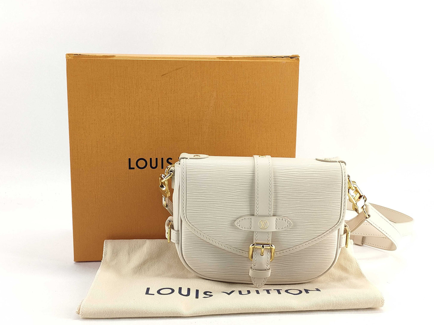 LOUIS VUITTON Epi Saumur BB M23746 RFID Bag. Accessories: Box, dust bag, and shoulder bag.