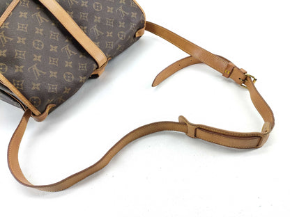 LOUIS VUITTON Monogram Saumur 35 M42254 Shoulder Bag