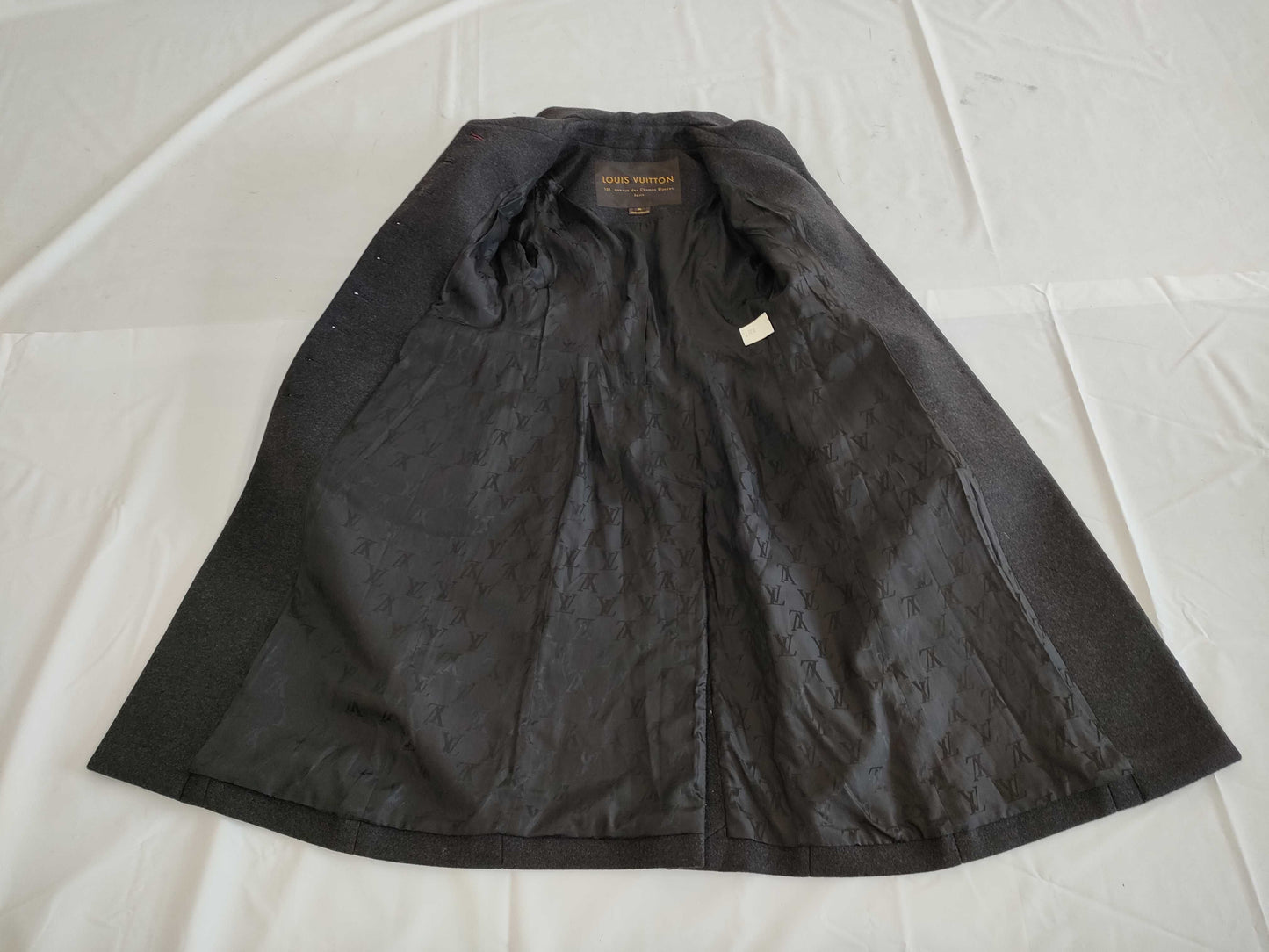 LOUIS VUITTON Cashmere Coat Size 36