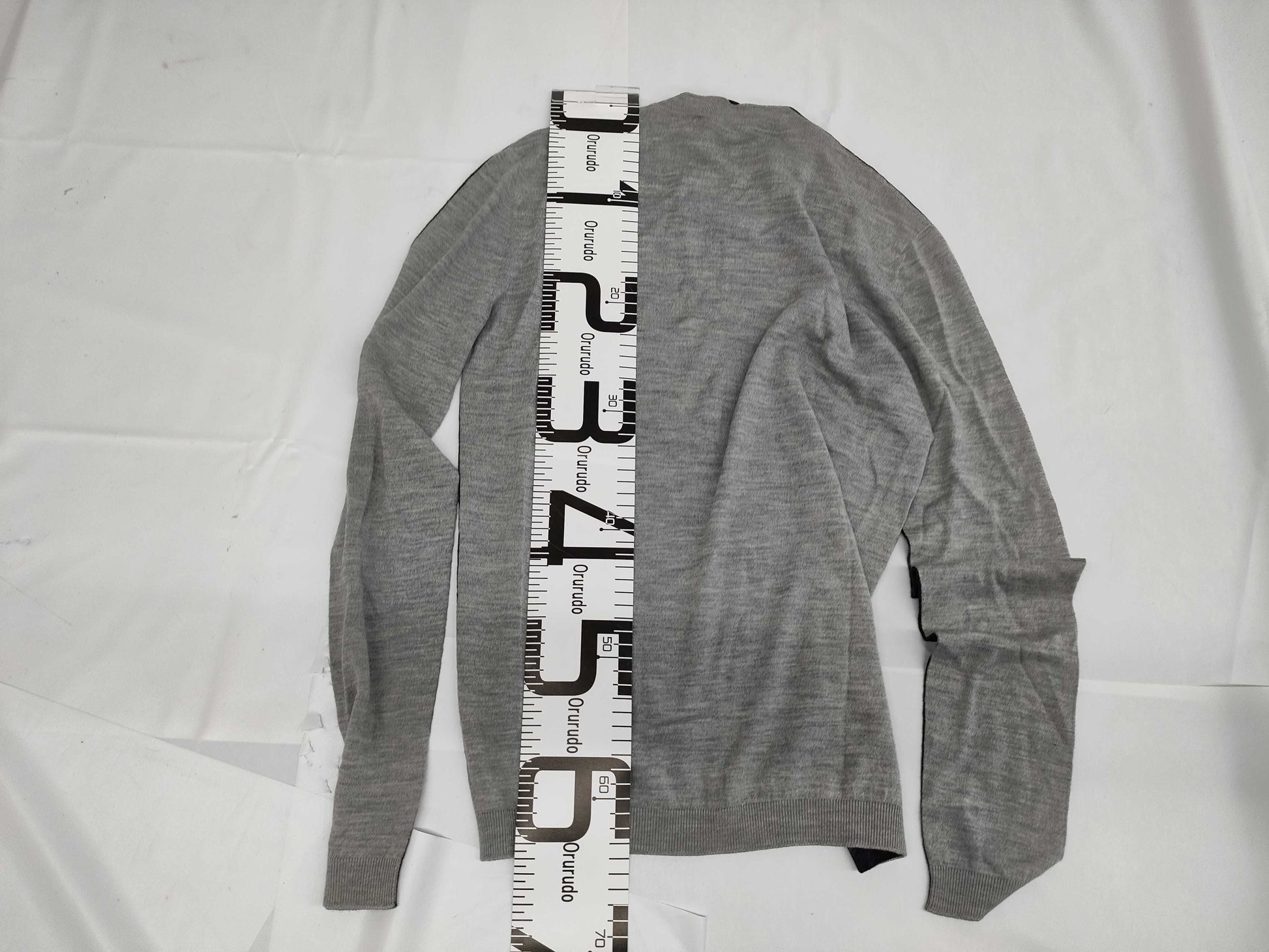LOUIS VUITTON Sweater Tag Cut Top