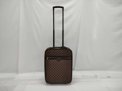 LOUIS VUITTON Damier Pegasus Carry Bag