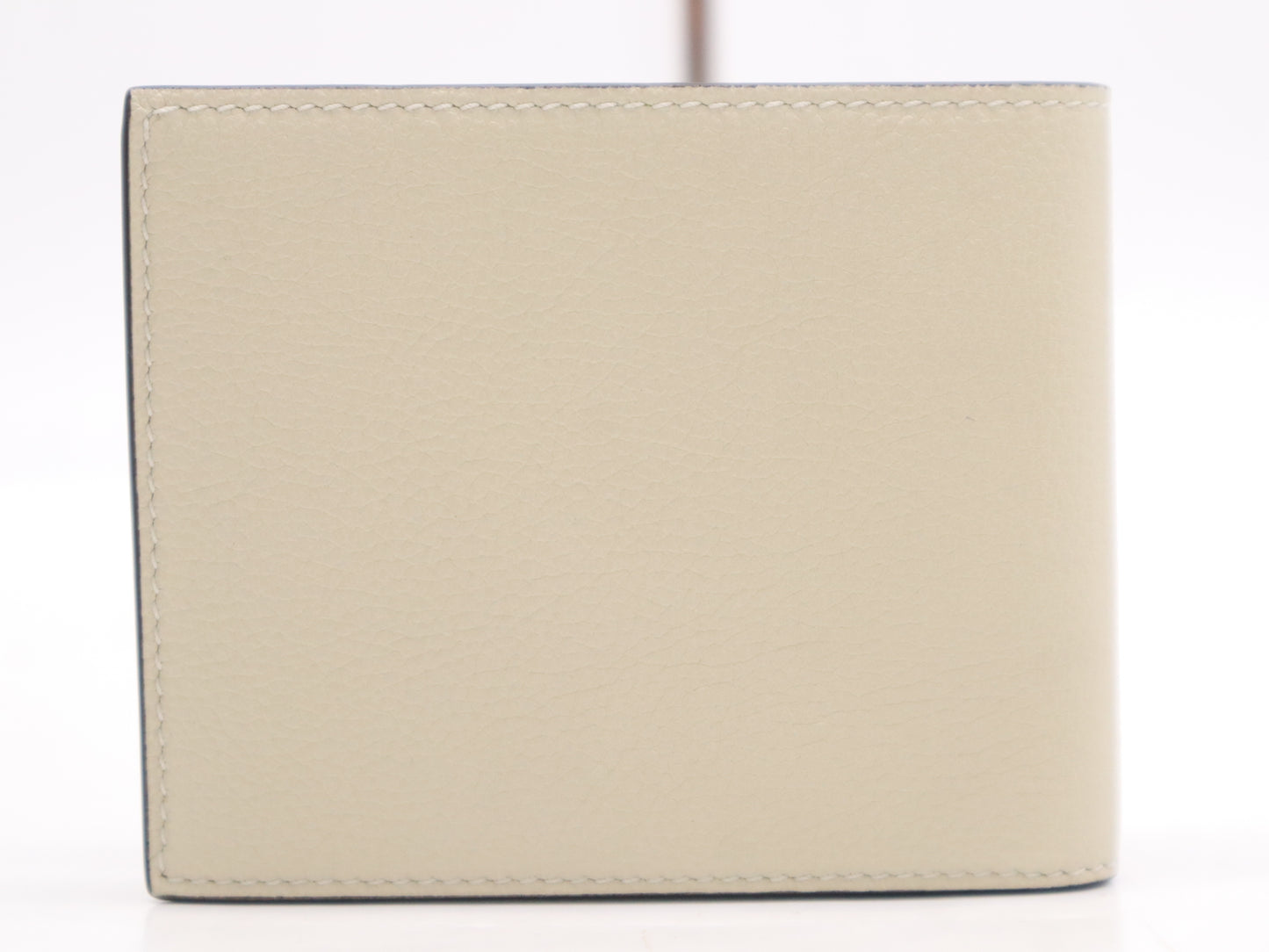 GUCCI 658681 Leather 0E8IG 9134 Logo Compact Wallet Beige 534563 Wallet