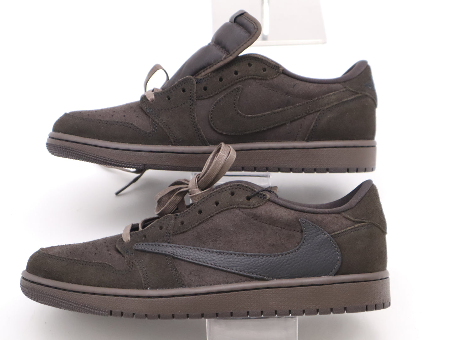 DM7866-202 Other Clothing Line Air Jordan 1 Low Travis Scott Suede Brown with Replacement Laces Size 28CM Sneakers