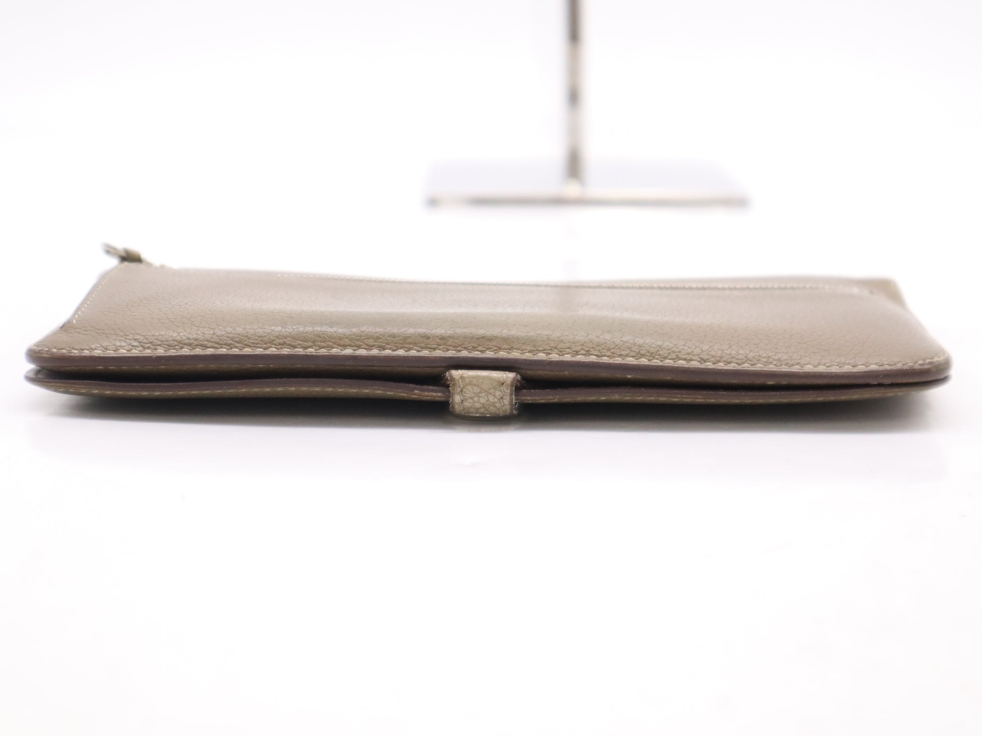 HERMES Togon Long Wallet, □N Stamp, 2010, Taurillon, Silver Hardware, Etoupe Wallet