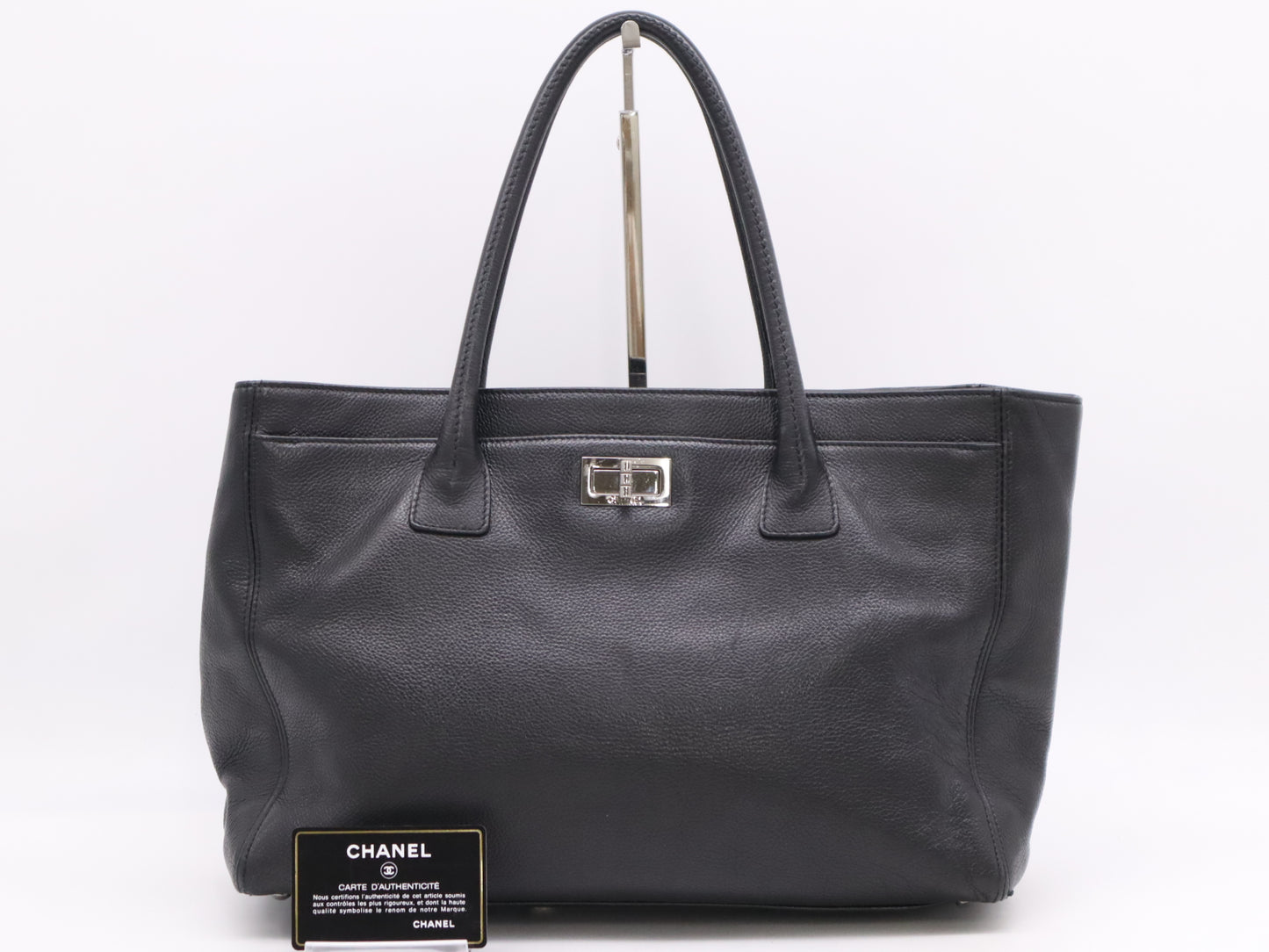 CHANEL Caviar Skin 2.55 Executive Tote Bag with Silver Hardware, Black Seal and Card Included, 10249221 Handbag