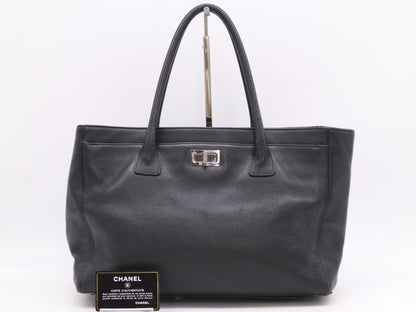 CHANEL Caviar Skin 2.55 Executive Tote Bag with Silver Hardware, Black Seal and Card Included, 10249221 Handbag