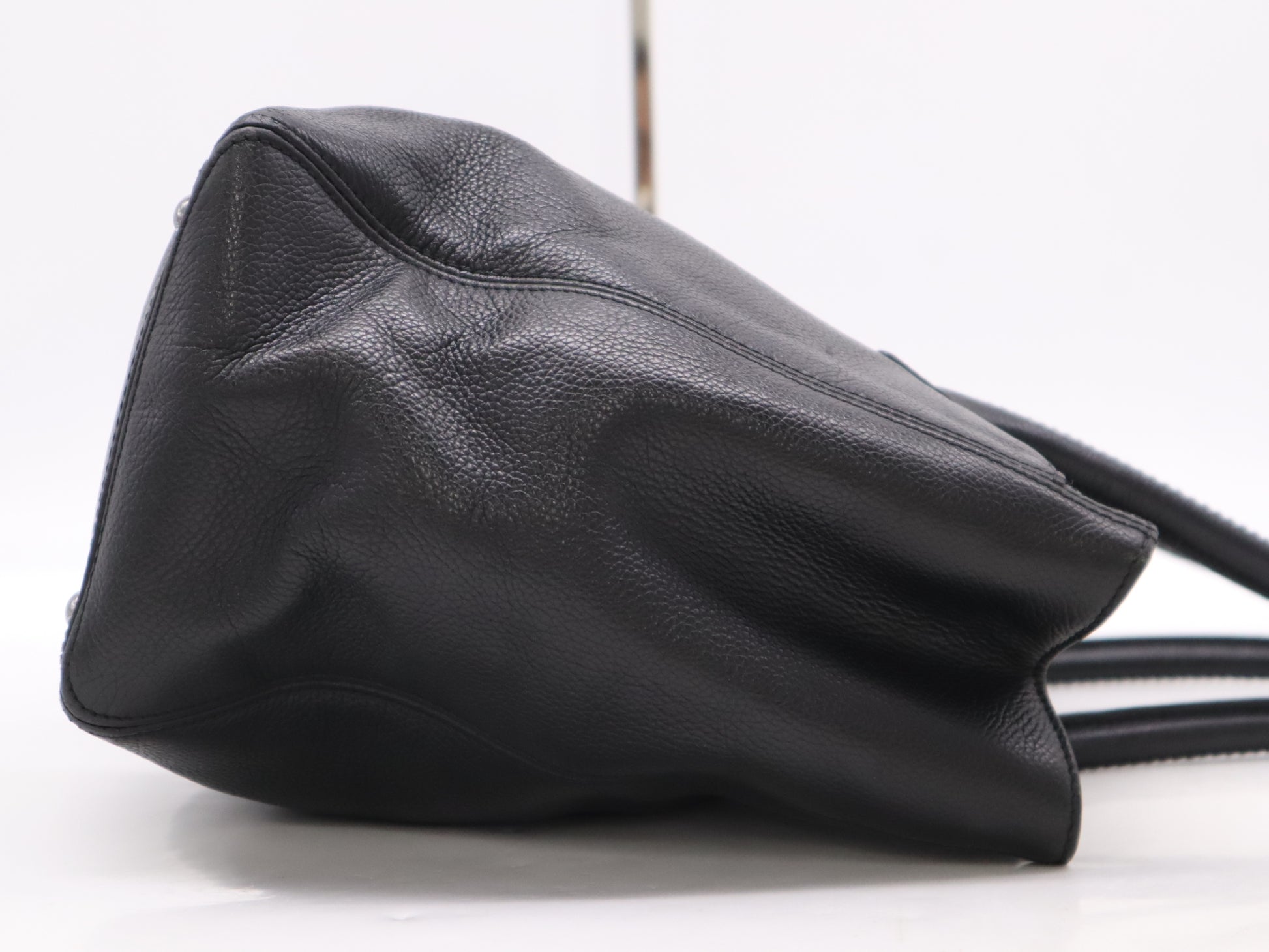 CHANEL Caviar Skin 2.55 Executive Tote Bag with Silver Hardware, Black Seal and Card Included, 10249221 Handbag