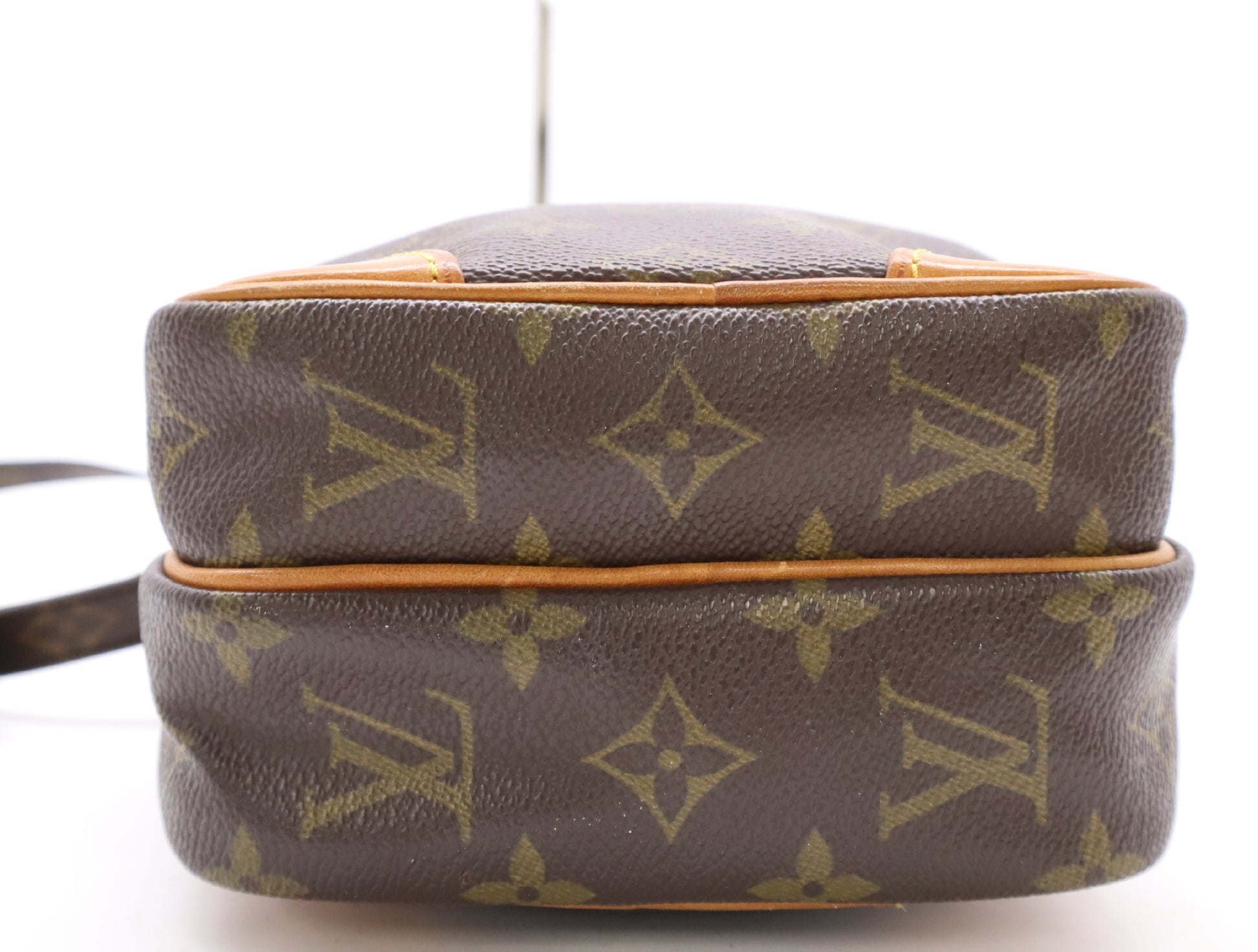 LOUIS VUITTON Monogram M45236 Monogram Amazon Shoulder Bag