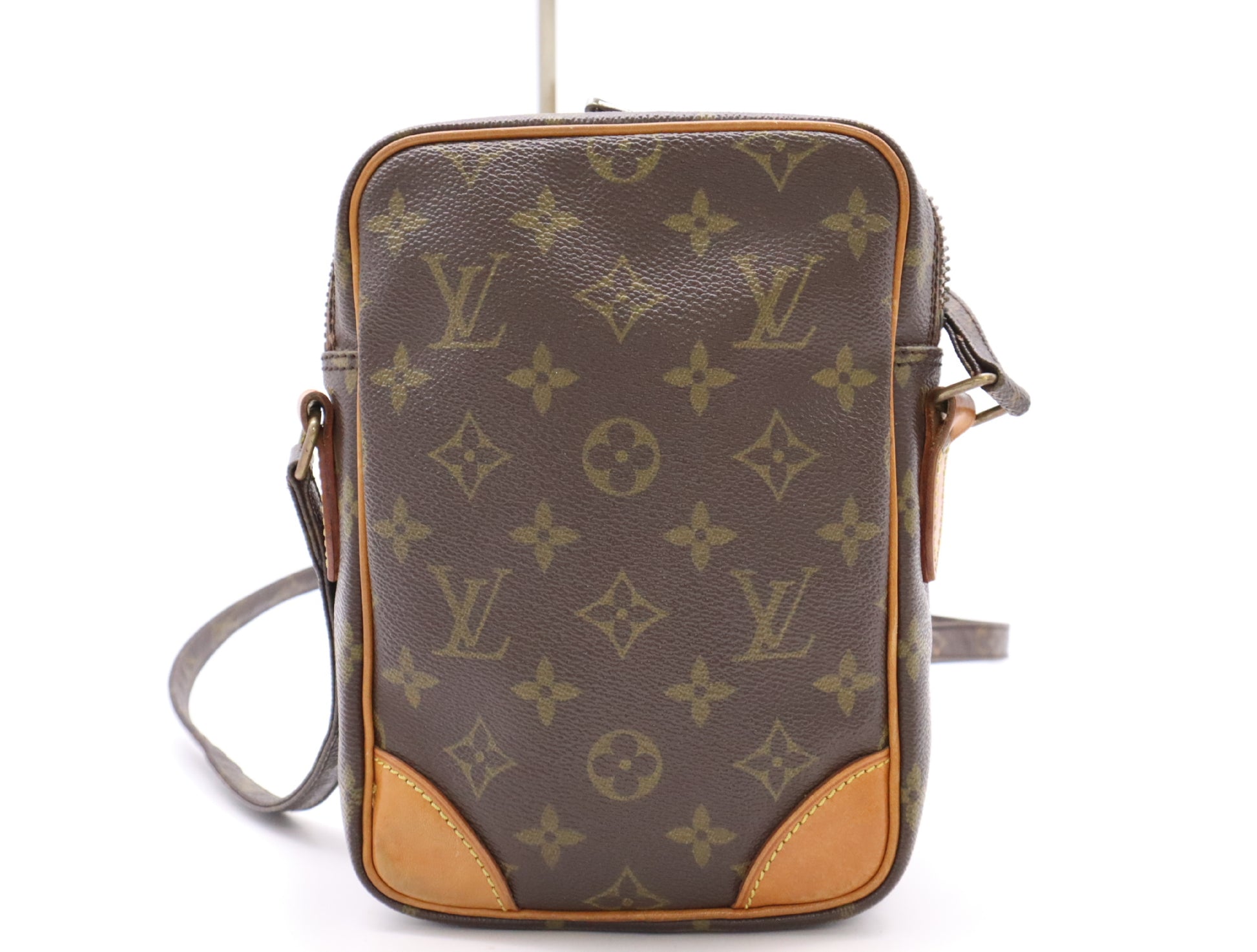 LOUIS VUITTON Monogram M45236 Monogram Amazon Shoulder Bag