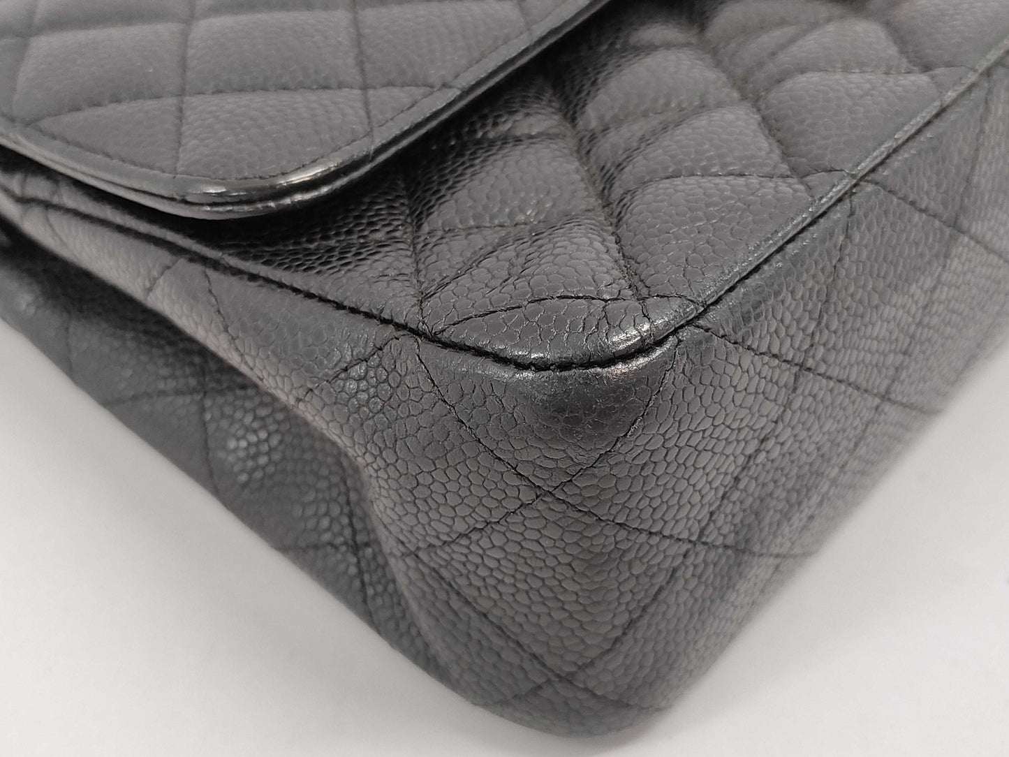 CHANEL Caviar Skin Matelasse 26 Double Flap Double Chain Shoulder Bag with Silver Hardware and Black Seal 15041131