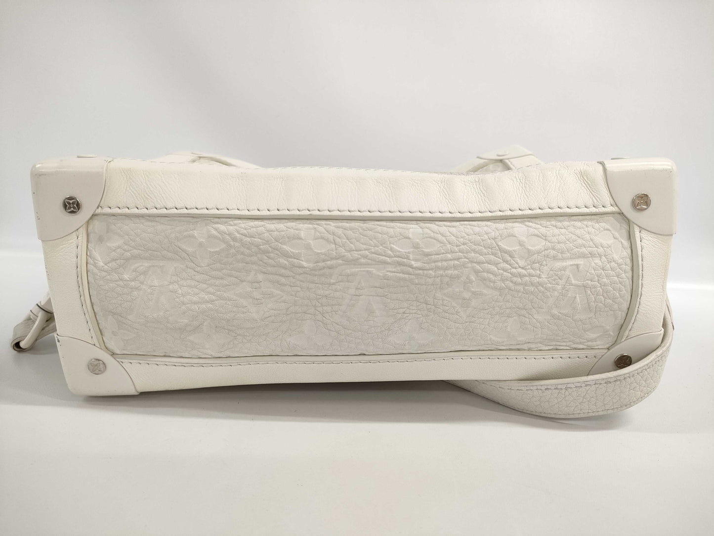 LOUIS VUITTON M53287 Monogram Taurillon Leather Soft Trunk White Shoulder Bag with Shoulder Strap