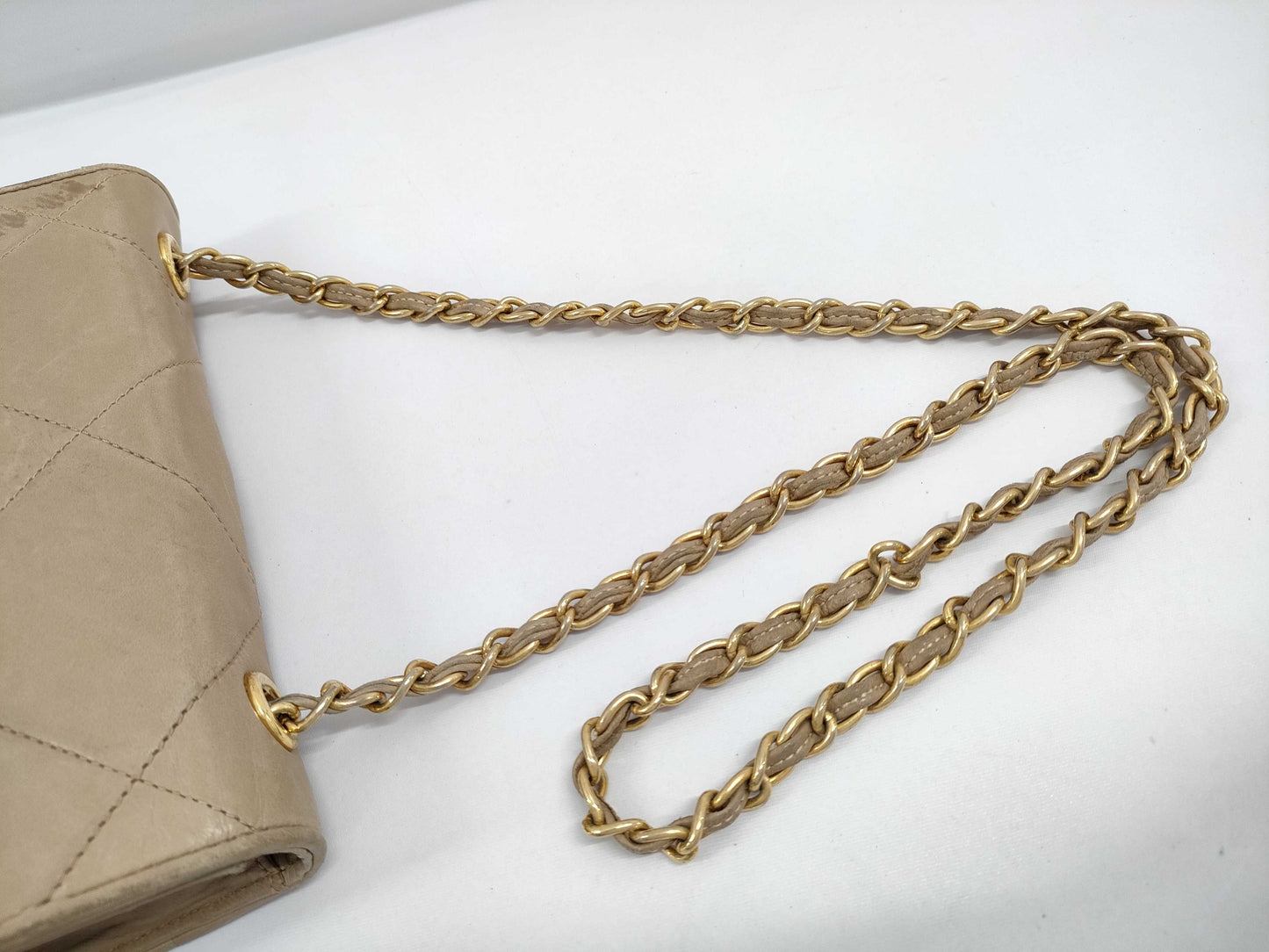 CHANEL Lambskin Matelasse Coco Mark Chain Shoulder Bag with GD Hardware 0657409