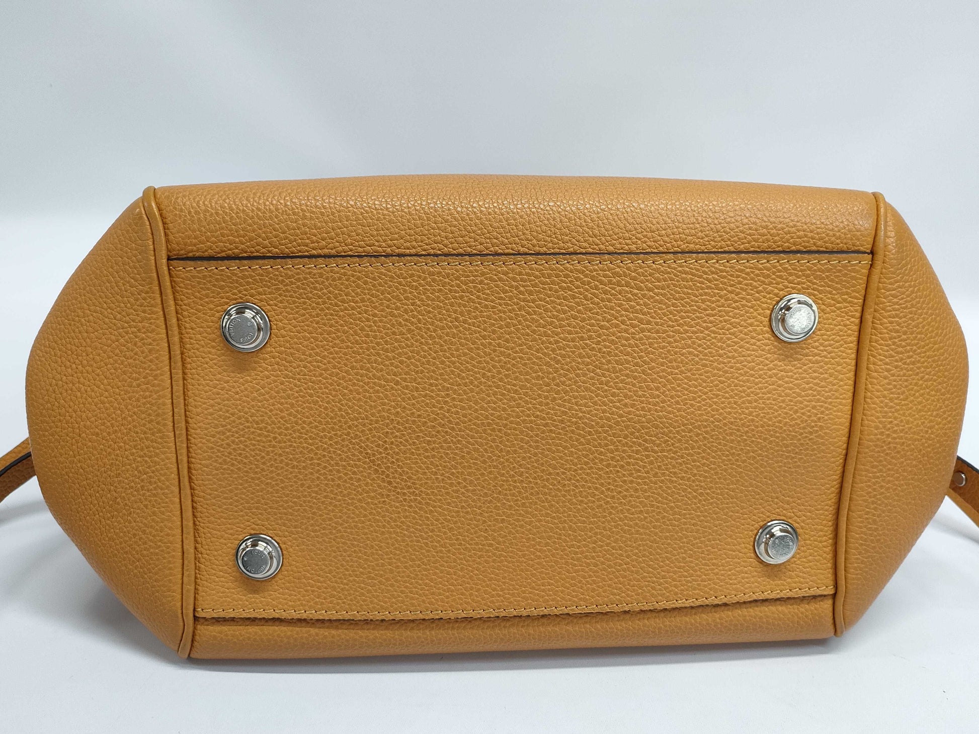 LOUIS VUITTON M51684 Calf Leather Mira PM Kenya Brown Handbag with Cloche, Cadena, 2 Keys, and 2 Dust Bags SP3169