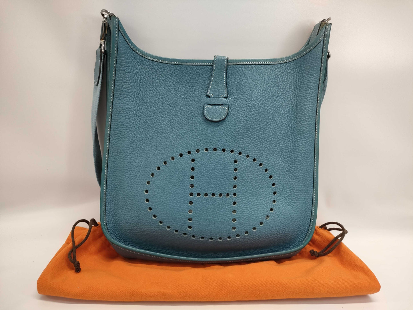 HERMES Taurillon Clemence □I Stamp Evelyn 2 PM Blue Tote Bag with Dust Bag