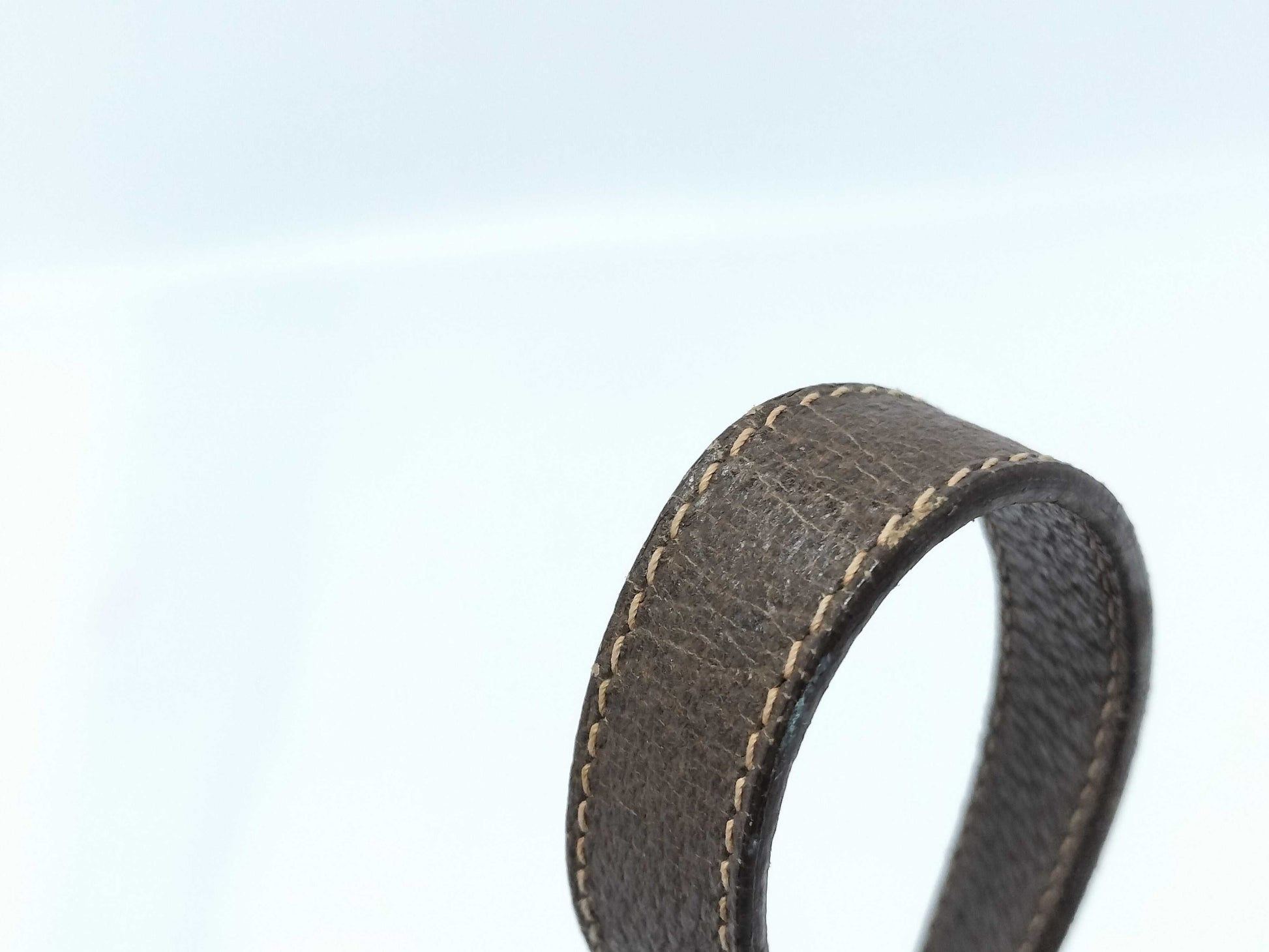 GUCCI GG Supreme Sherry Shoulder Bag