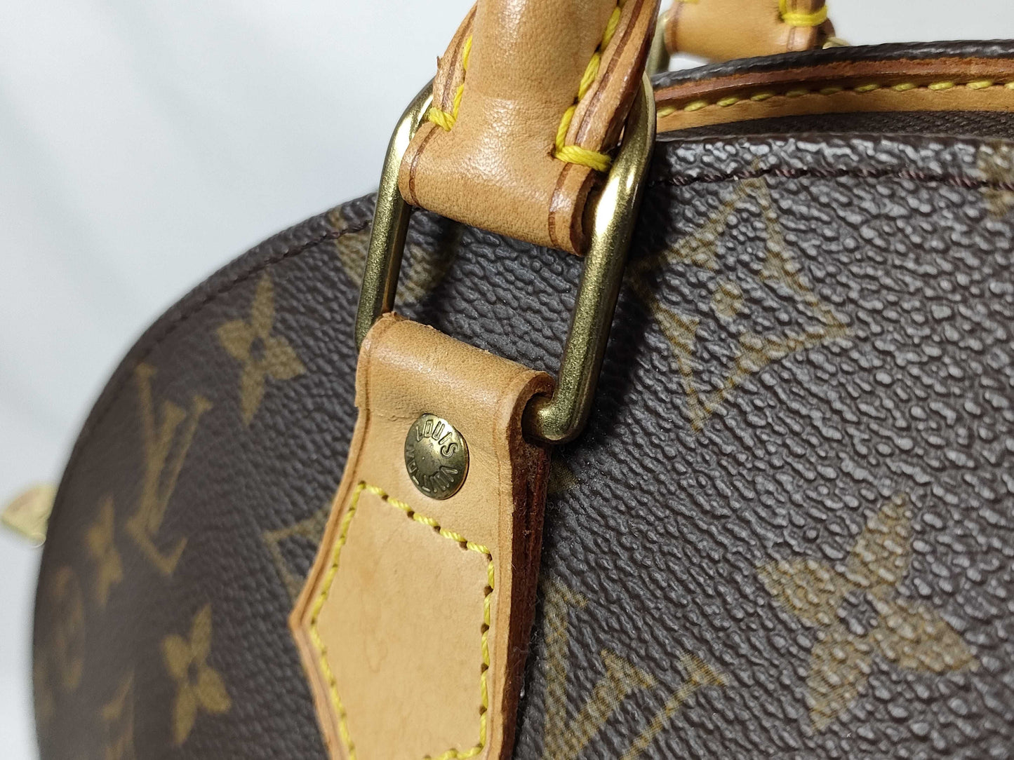 LOUIS VUITTON Monogram LV Ellipse Handbag