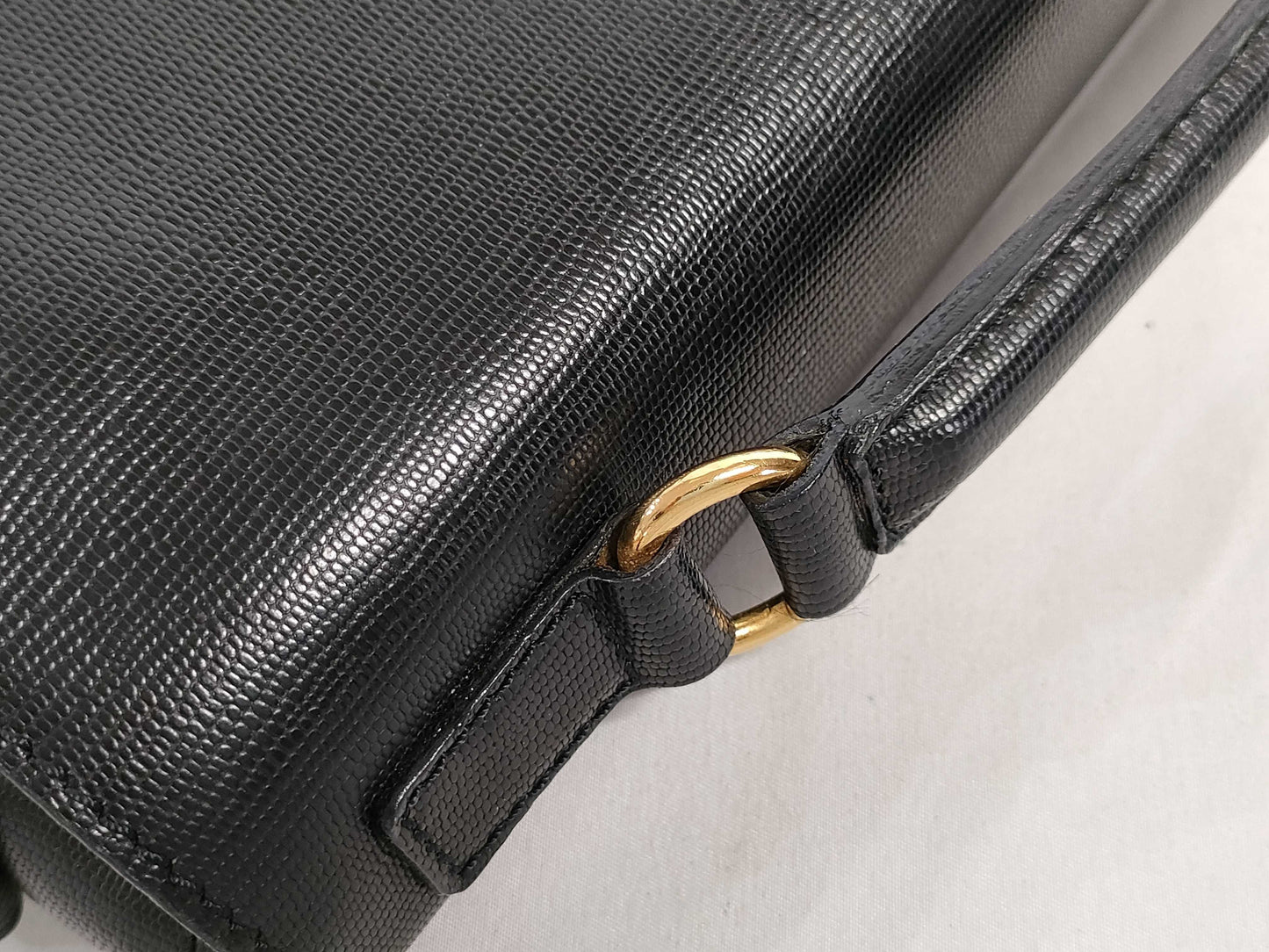 CELINE Circle Logo 2-Way Messenger Shoulder Bag in Black Leather